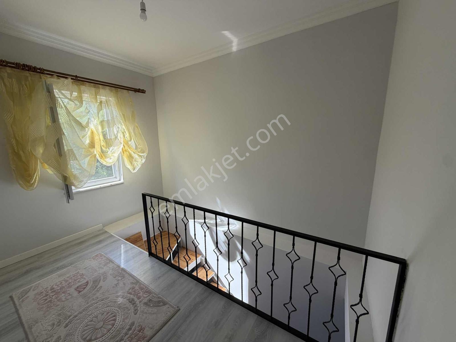 *yiğit Emlak Armutlu'dan*fıstıklı Köyünde*2 Katlı Villa - Görsel 18