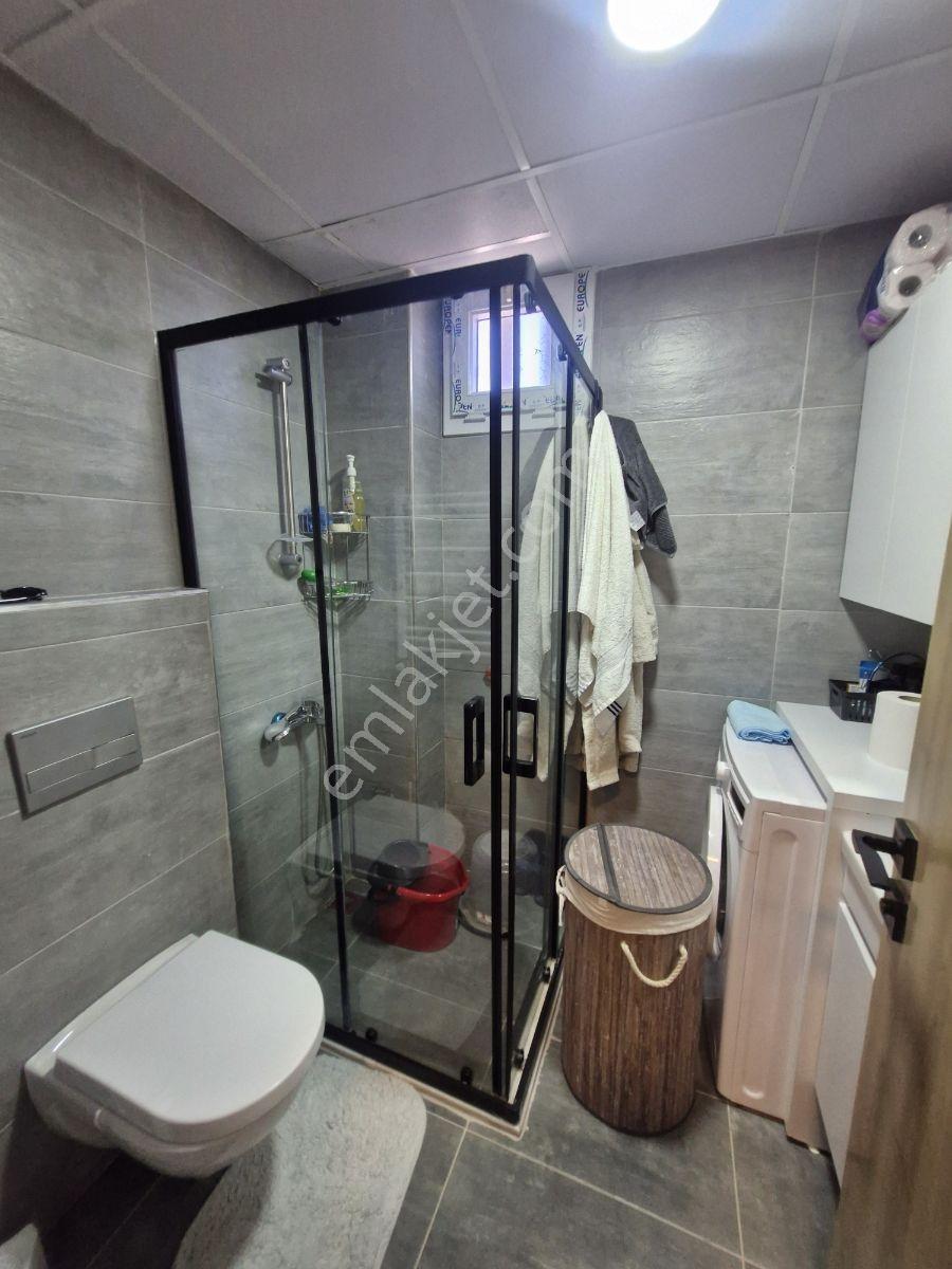 Seyrekte Satılık 1+1 Asansörlü Köşe Doğalgazlı Otoparklı Mkd Den - Görsel 27