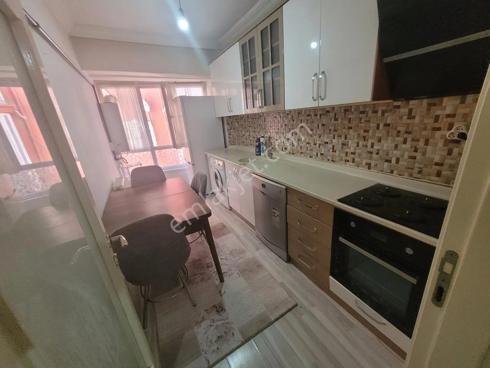 Aldığınız Gün Kazanmaya Başlayın! Eşyalı, Kiracılı, Cadde Üstü - Görsel 4