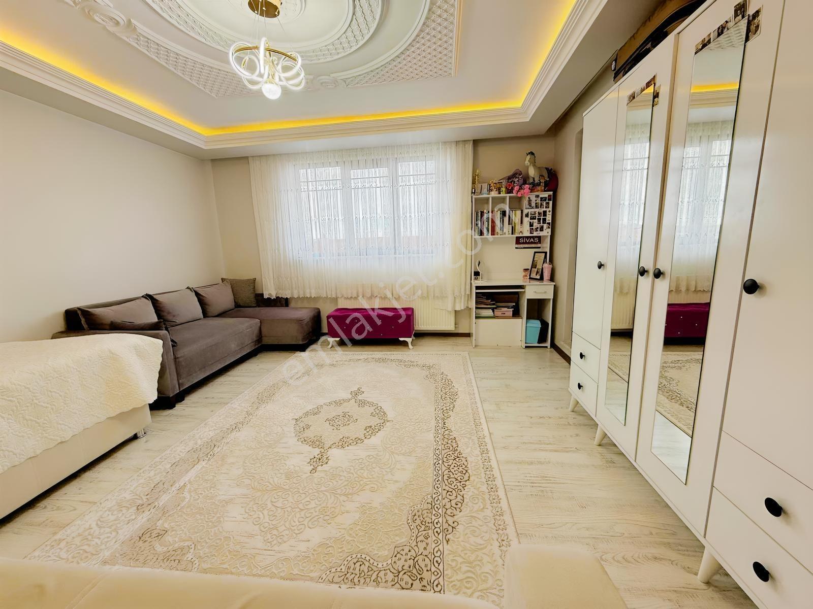 Arzu Emlak'tan Gazi Mah Tek Daire Üzeri 3+1 160m2 Daire - Görsel 15