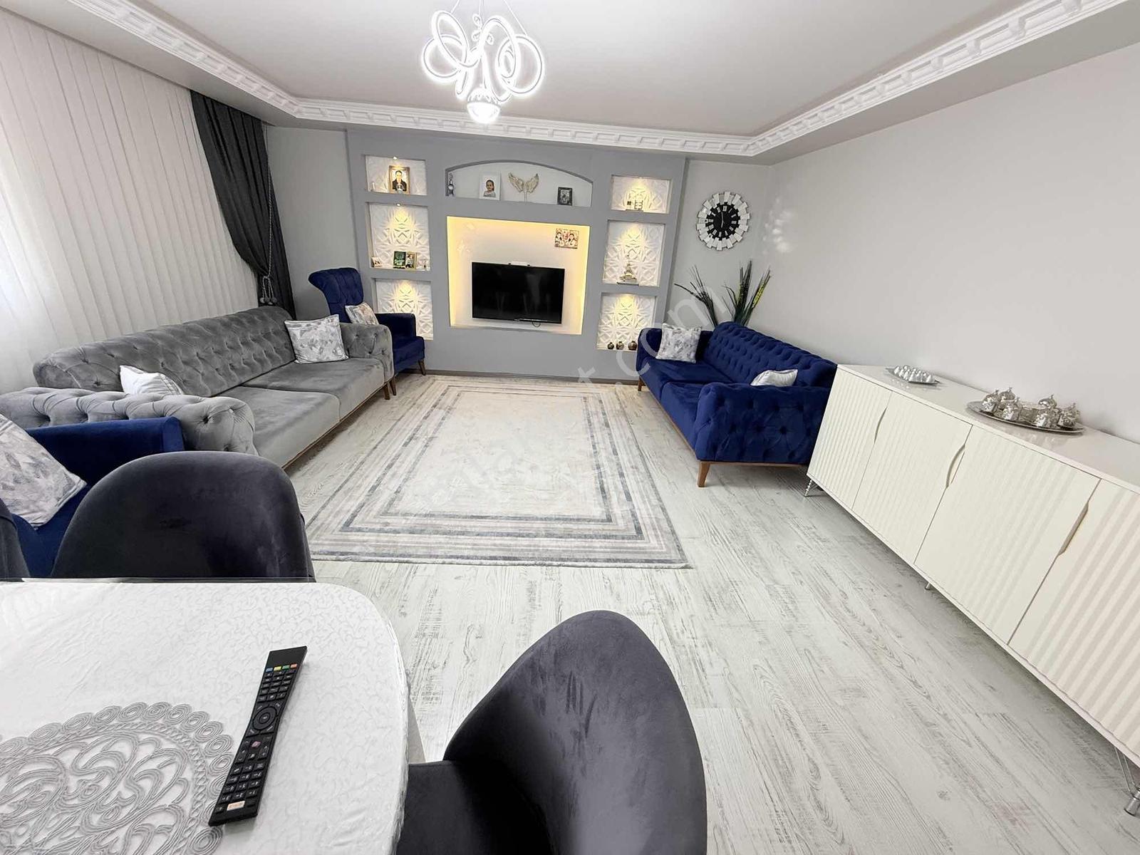 Arzu Emlak'tan Gazi Mah Tek Daire Üzeri 3+1 160m2 Daire - Görsel 4
