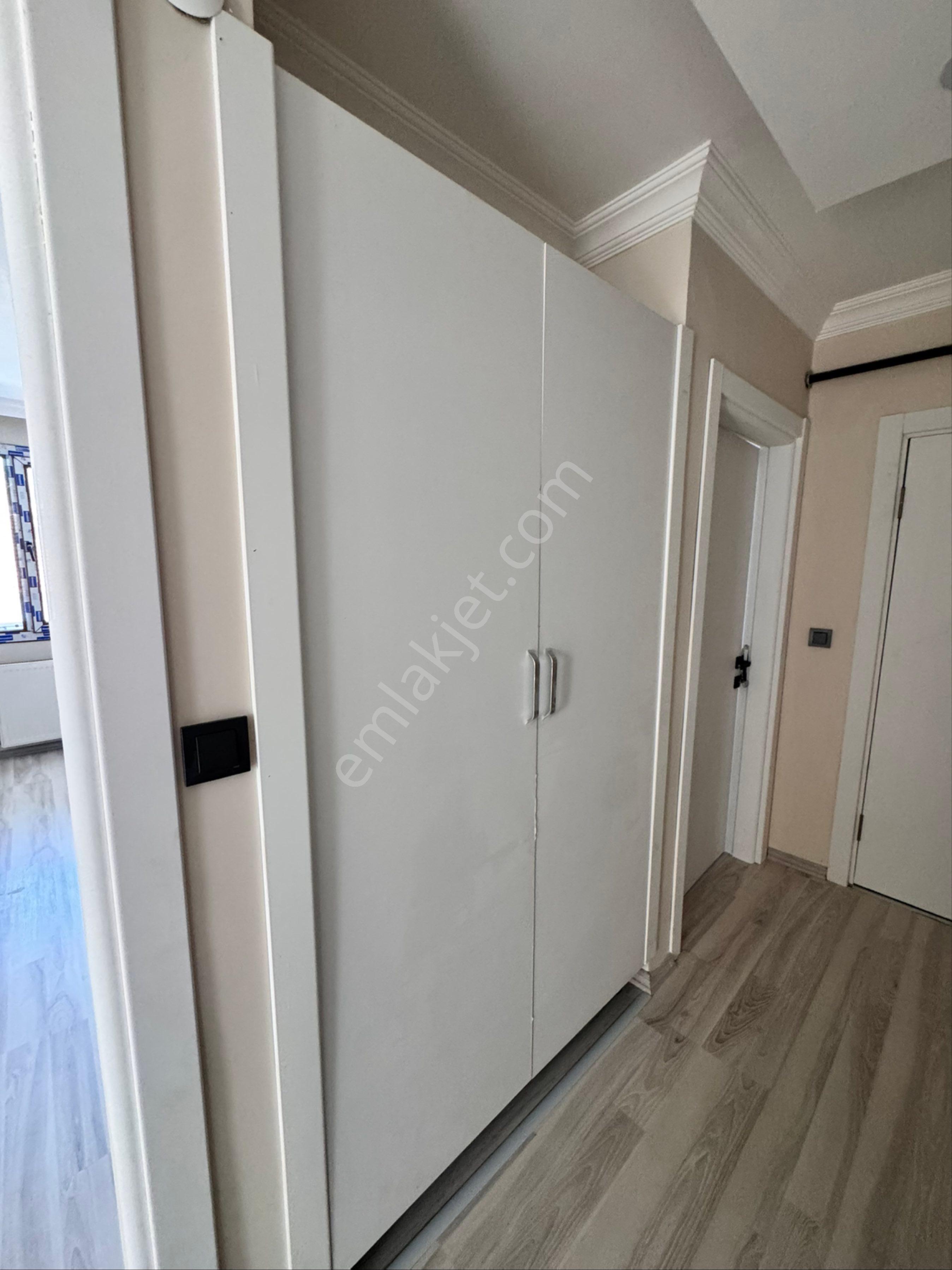 Muhıttın Mahallesı’nde Satılık 2 + 1 Ara Kat Daıre - Görsel 13