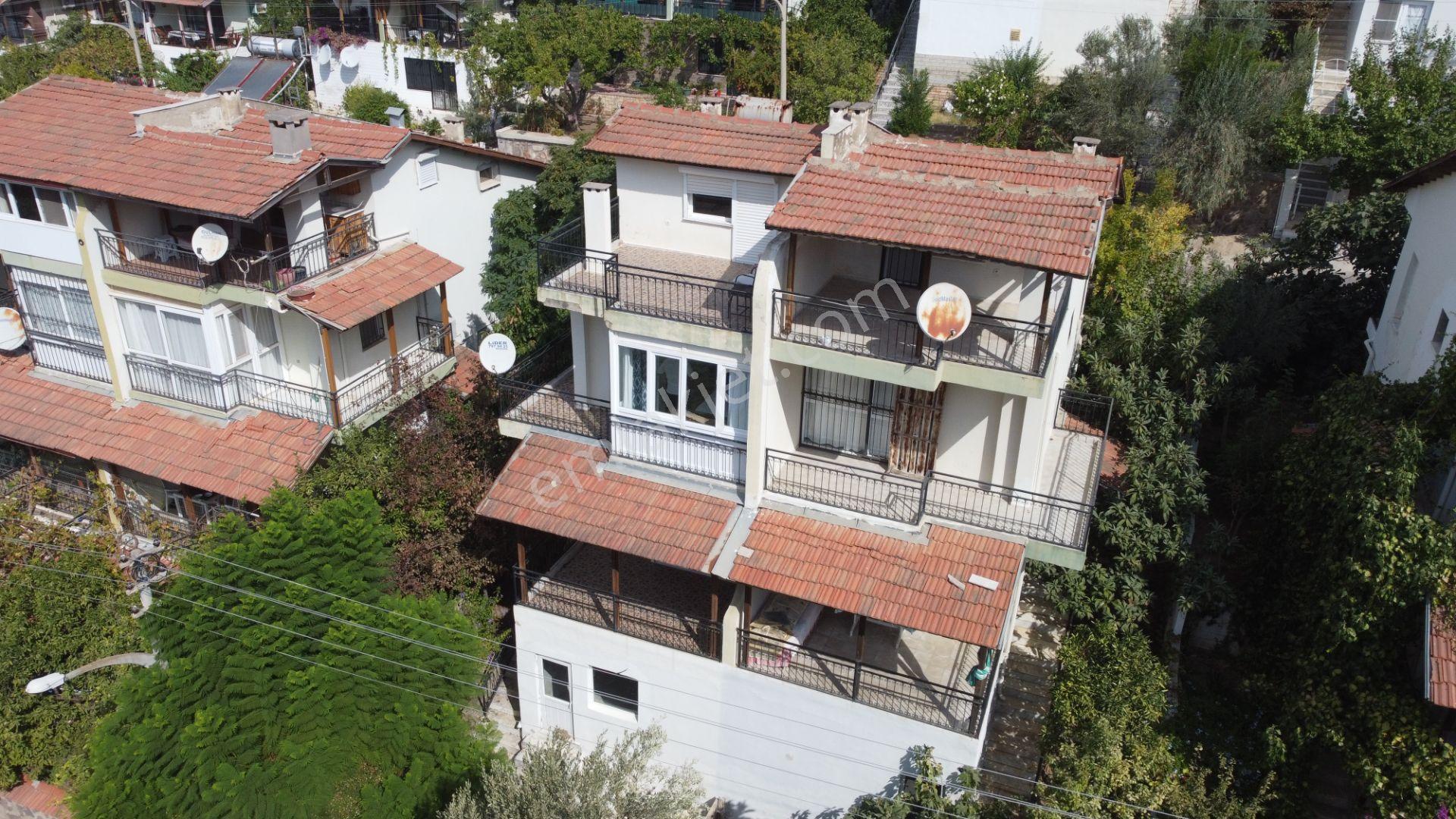 İzmir Özdere'de Doğa İle İç İçe Satılık Eşyalı 3+1 Villa - Görsel 2