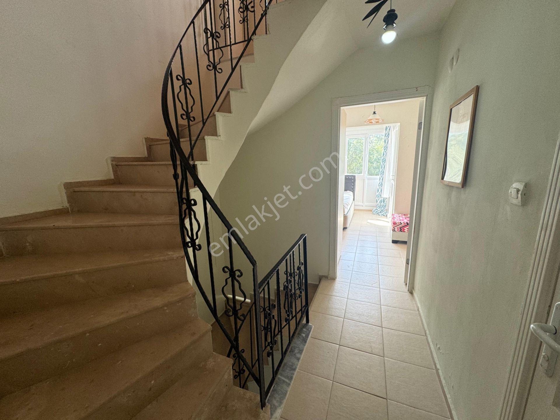 İzmir Özdere'de Doğa İle İç İçe Satılık Eşyalı 3+1 Villa - Görsel 10