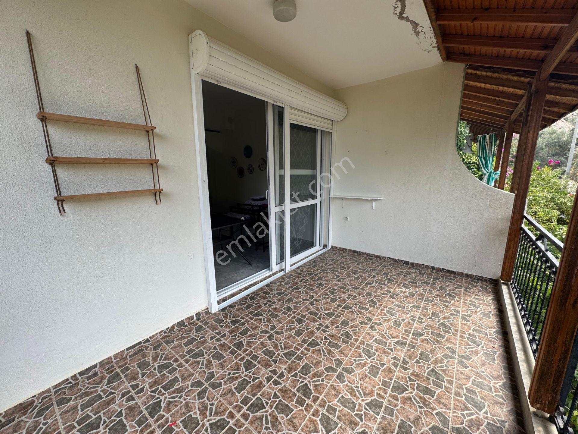 İzmir Özdere'de Doğa İle İç İçe Satılık Eşyalı 3+1 Villa - Görsel 21