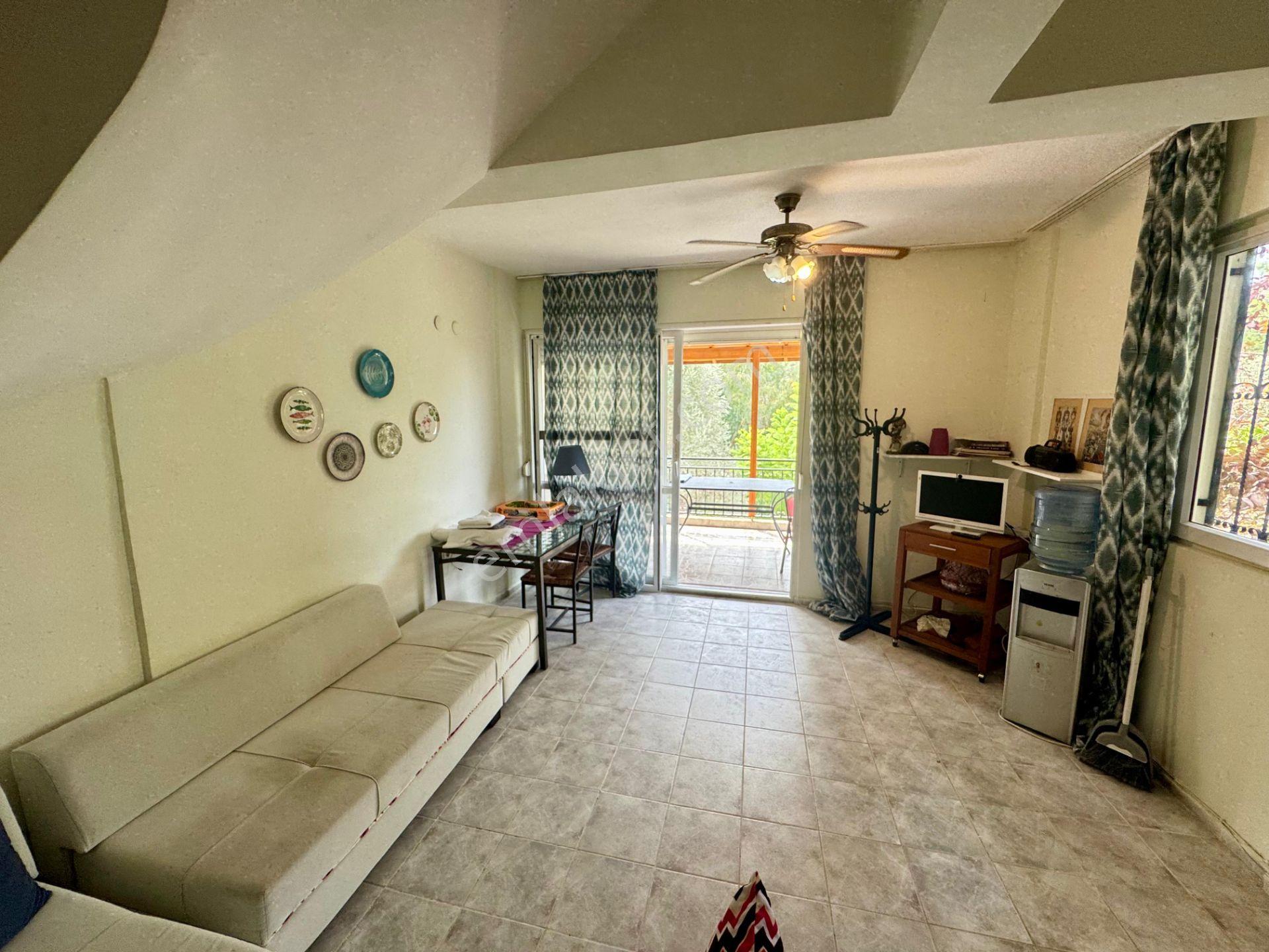 İzmir Özdere'de Doğa İle İç İçe Satılık Eşyalı 3+1 Villa - Görsel 4