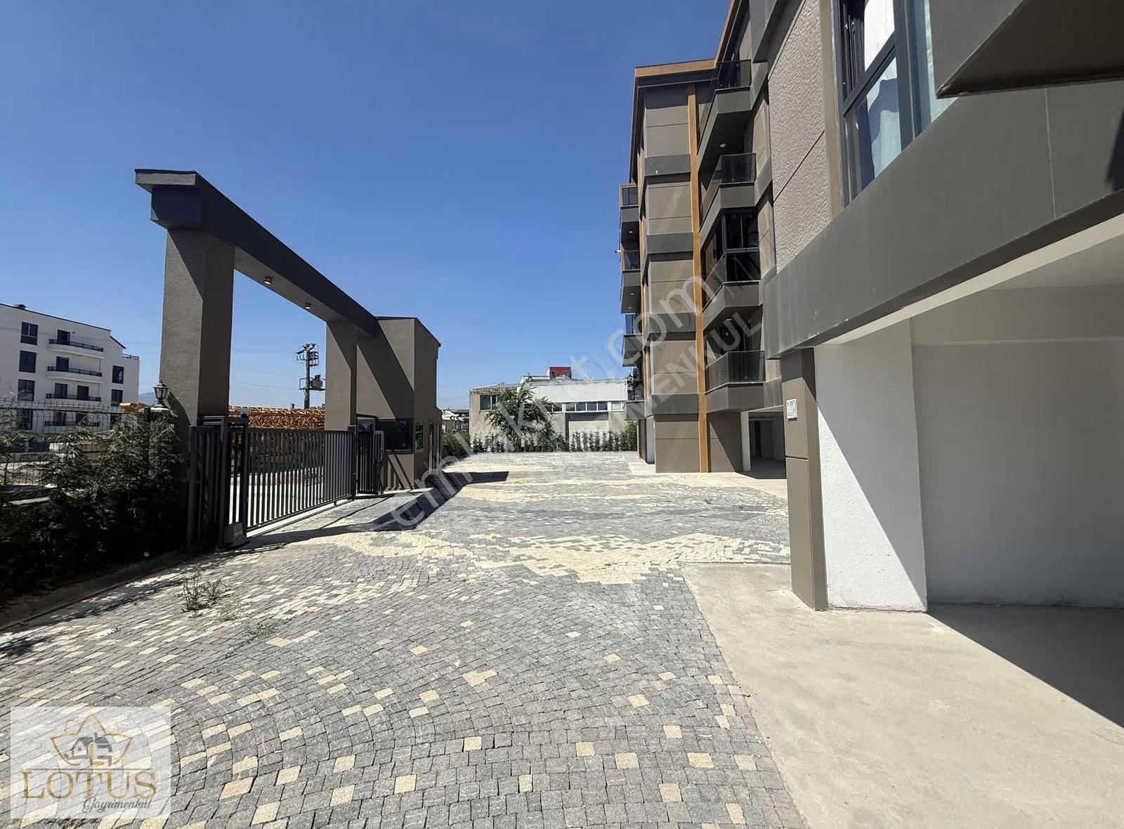 Kartepe Fsm Akev Sitesi'nde Havuzlu Otoparklı 2+1 Dubleks - Görsel 10
