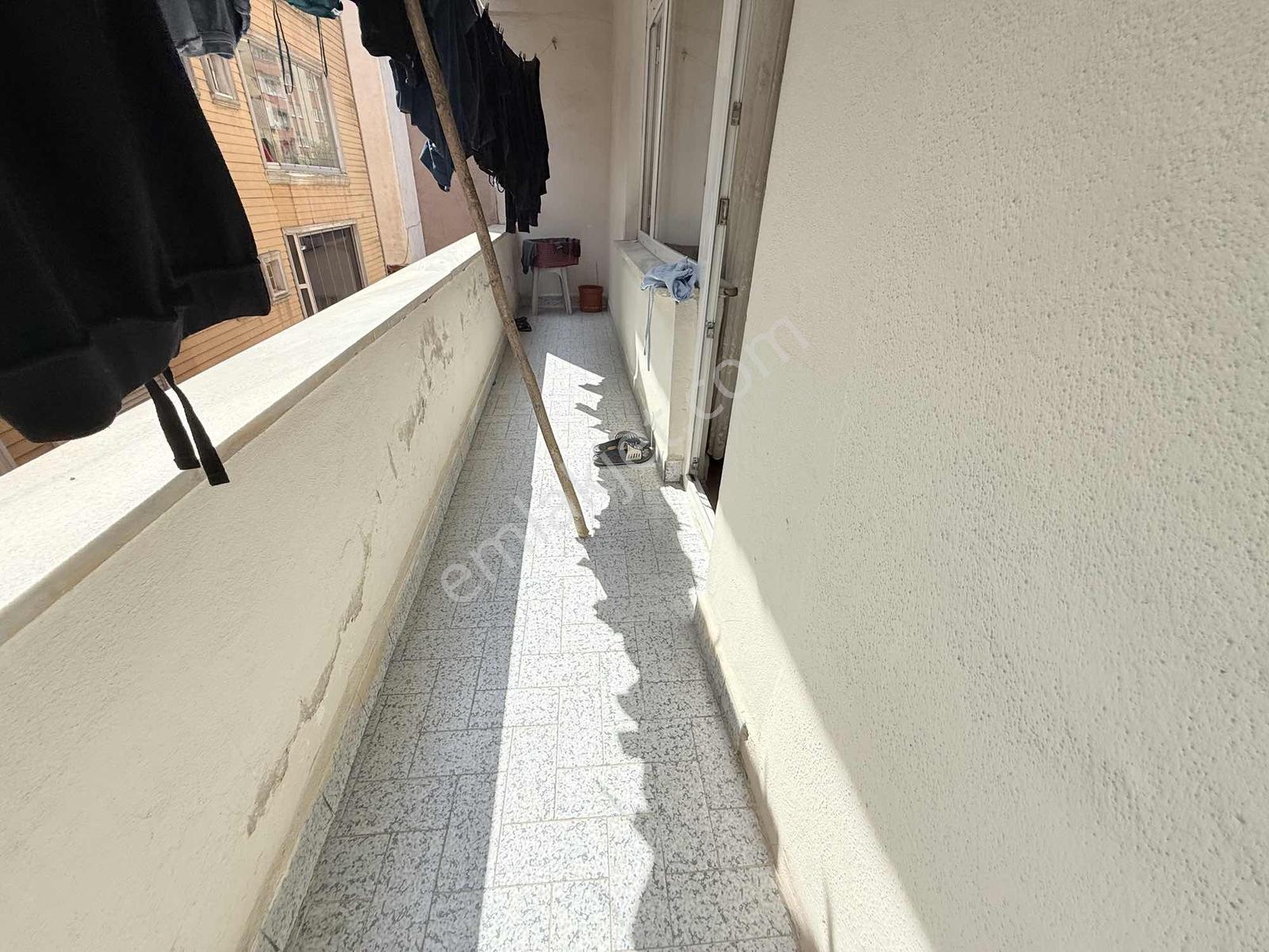 Arzu Emla'tan Zübeyde Hanım Mah Satılık Krediye Uygun Ara Kat - Görsel 39