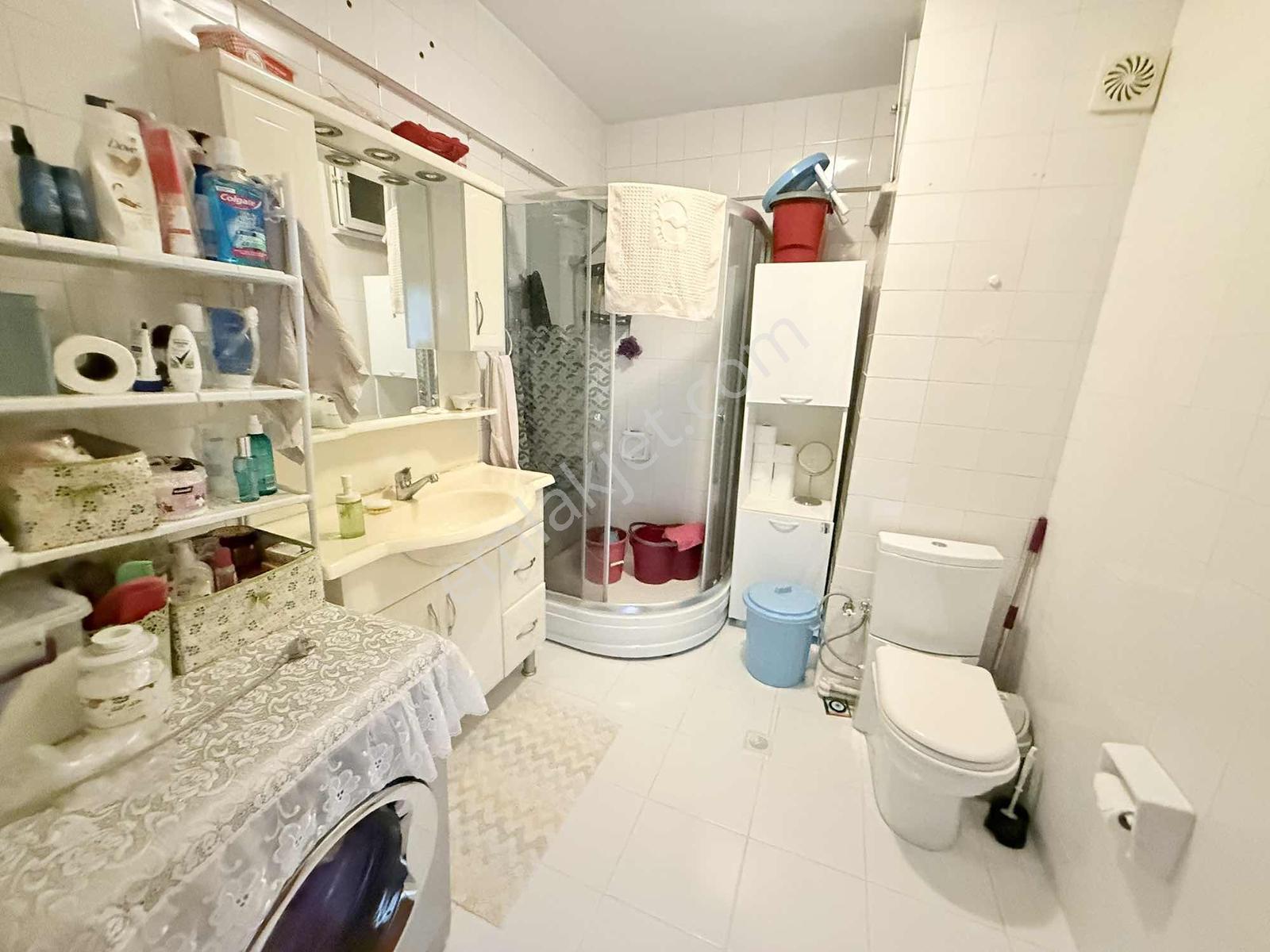 Arzu Emla'tan Zübeyde Hanım Mah Satılık Krediye Uygun Ara Kat - Görsel 25