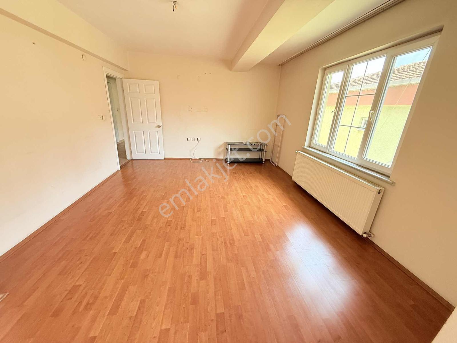 Arzu Emlak'tan Gazi Mah Satılık 100 M2 Masrafsız Ara Kat Daire - Görsel 10