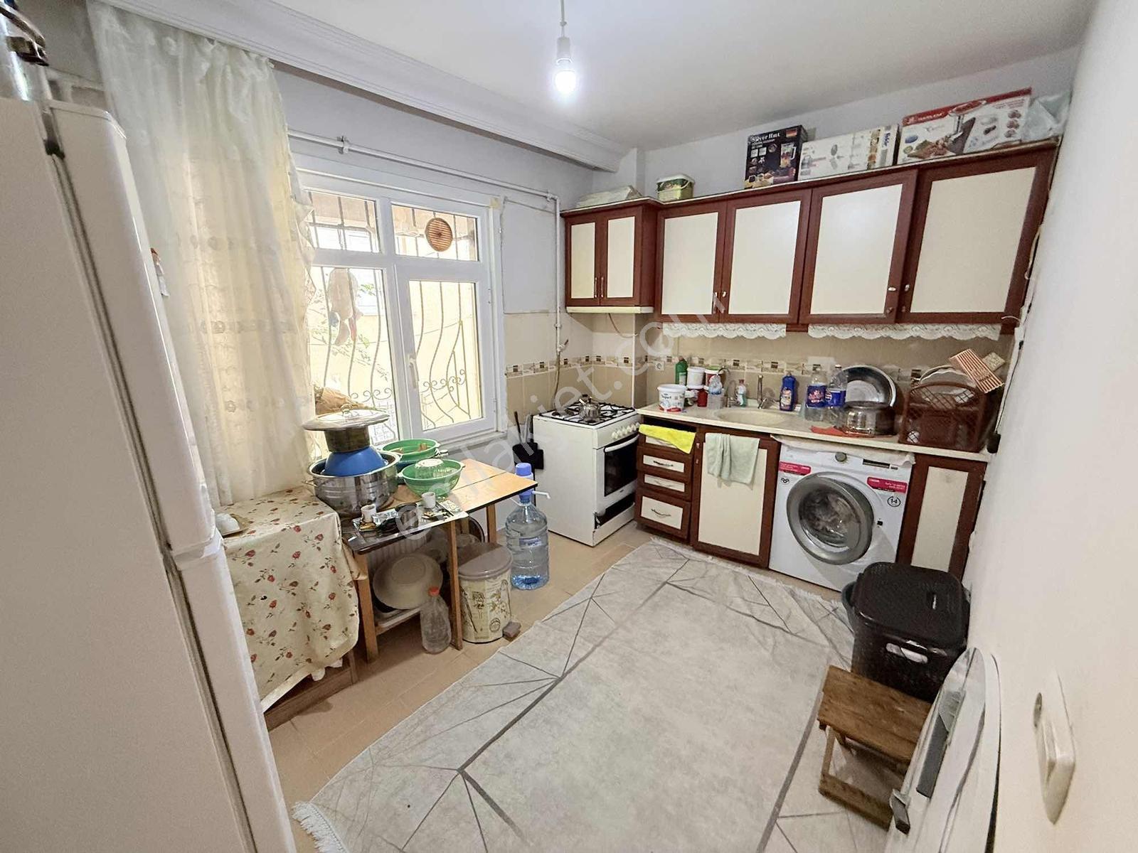 Arzu Emlak'tan Zübeyde Hanım Mah Satılık 90 M2 Masrafsız Kot1 - Görsel 36