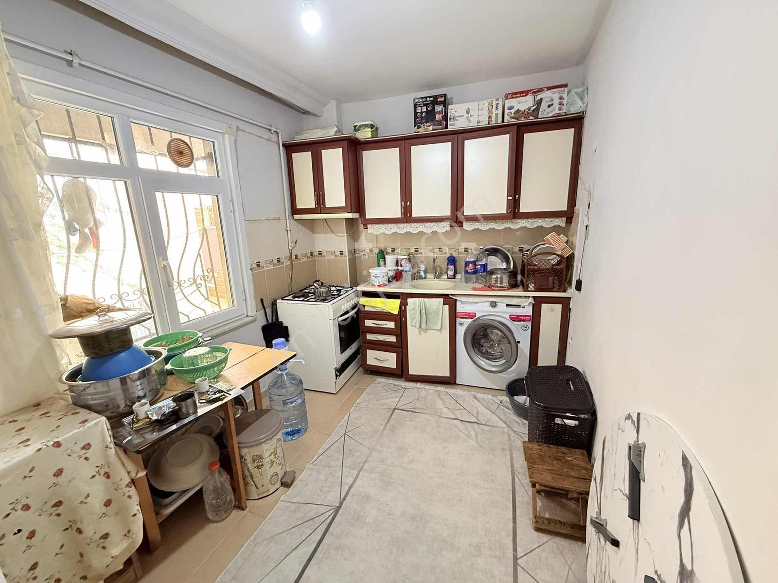 Arzu Emlak'tan Zübeyde Hanım Mah Satılık 90 M2 Masrafsız Kot1 - Görsel 33