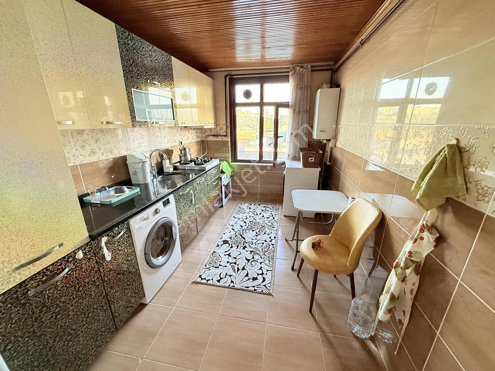 Arzu Emlak'tan 75.yıl Mah.200 M2 4+2 Dubleks Daire - Görsel 29