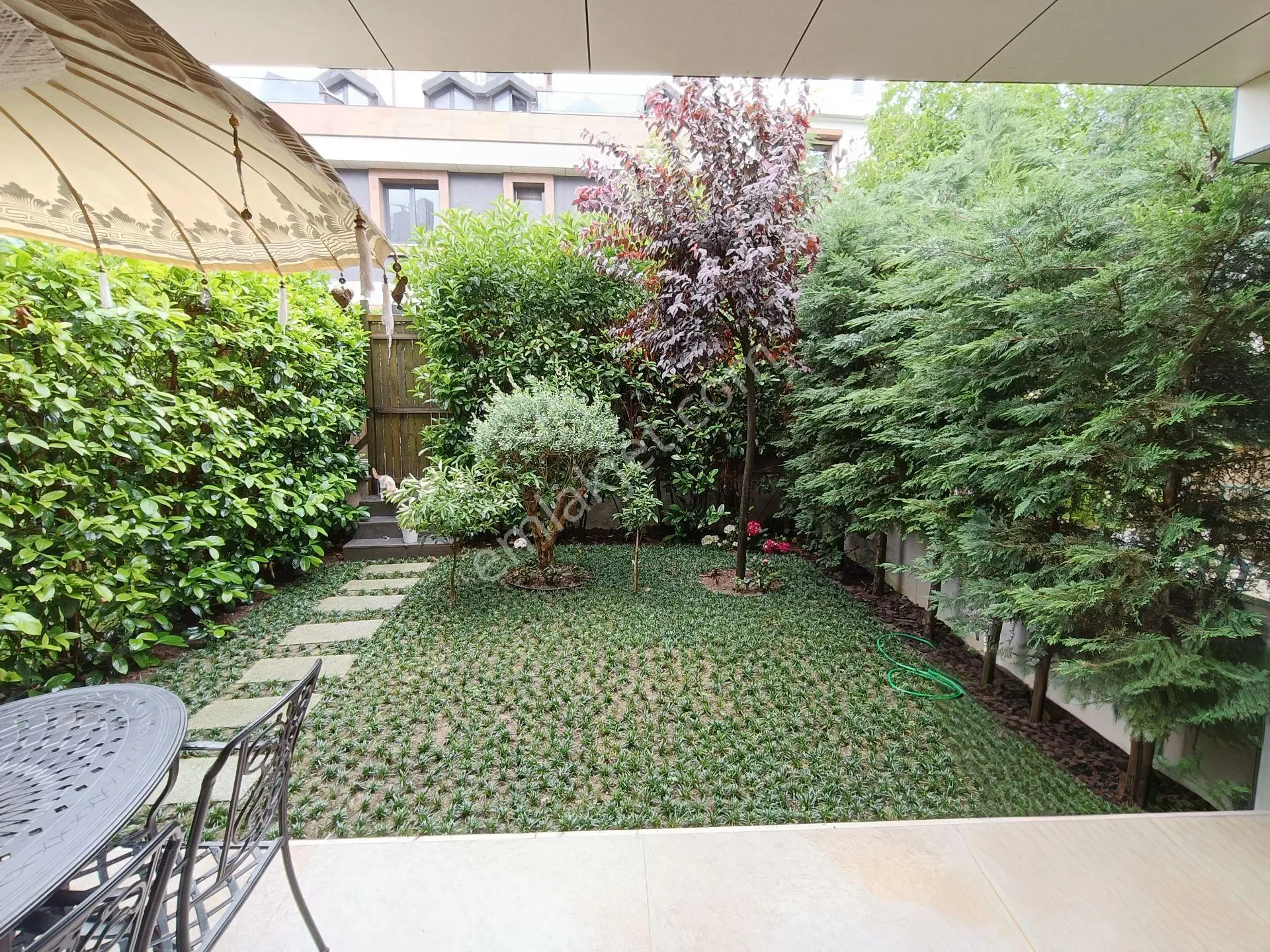 Atakent'te Site İçi Hem Konut Hem İş Yerine Uygun Satılık Lüks Villa - Görsel 4