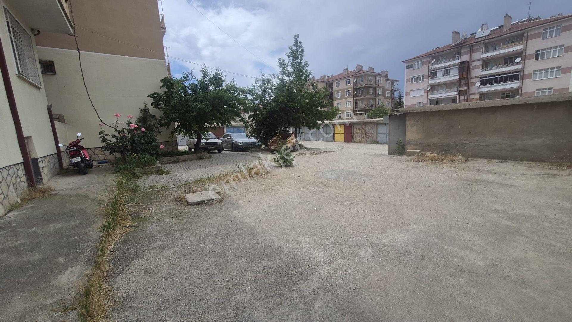 Emin Emlak Satıyor.. Cumhuriyet Mahallesi 3+1 Tadilatlık Fırsat Daire - Görsel 15