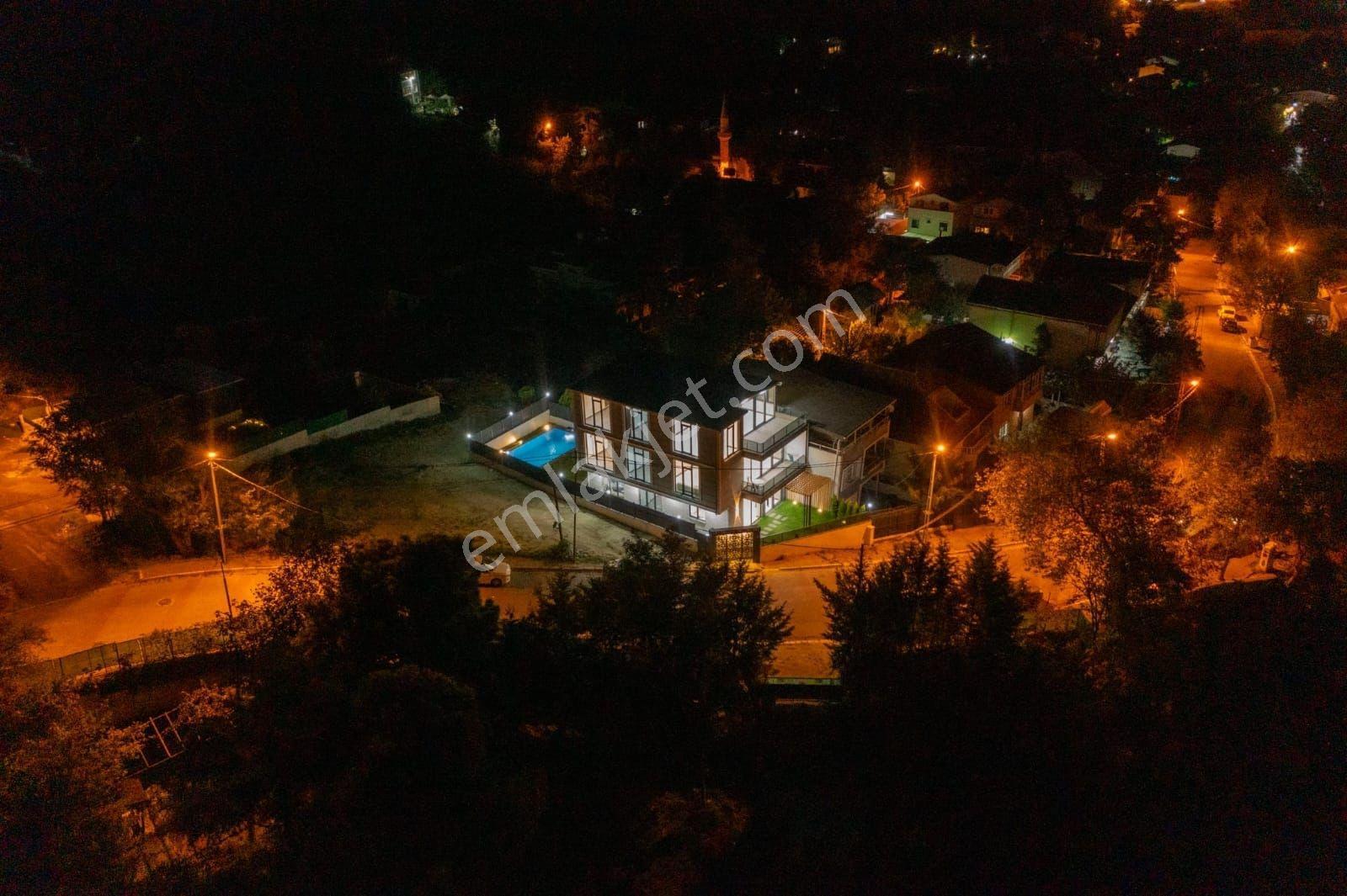 Gürpınar Deniz Manzaralı Sıfır Yeni Yapı Villa Havuzlu - Görsel 2