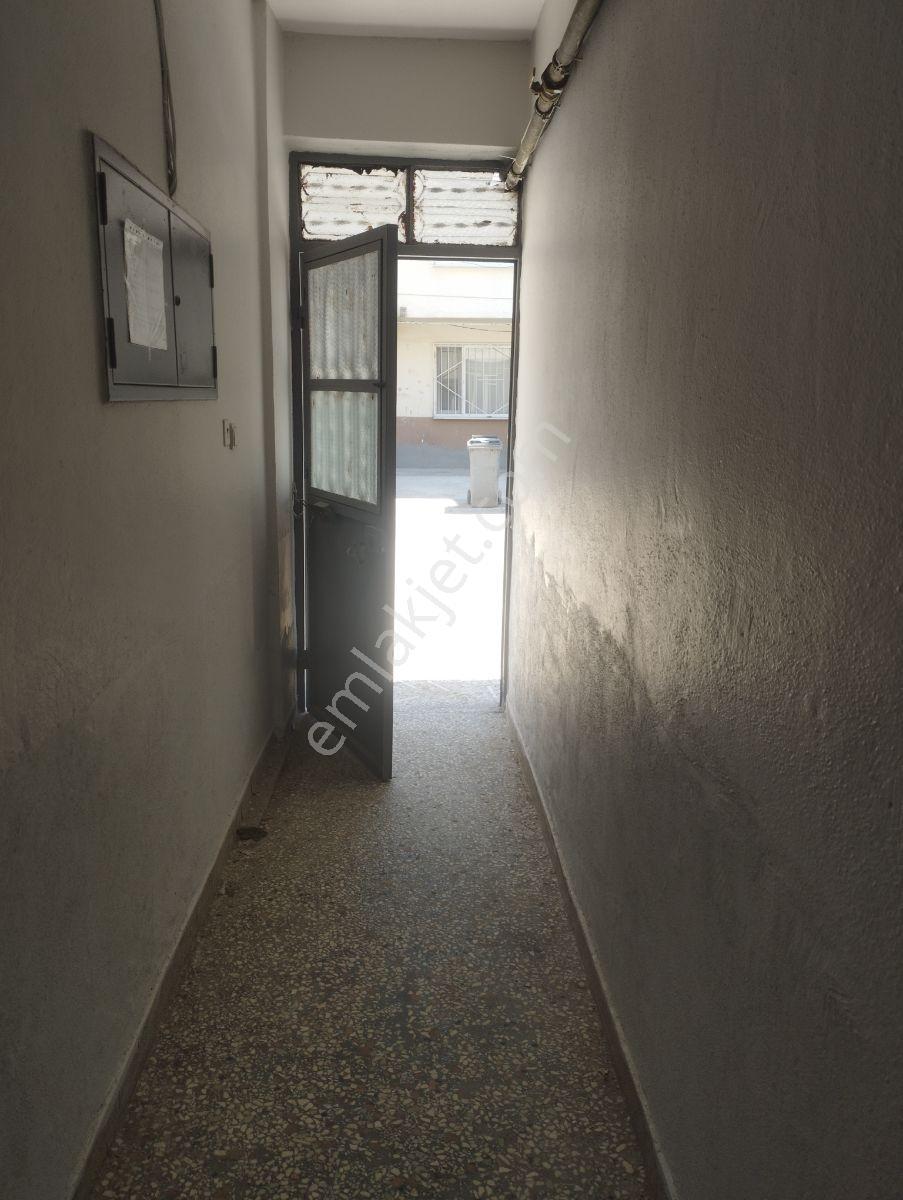 Kemalpaşa Mahallesinde 2+1 96 M2 Yenilenmiş Satılık Daire - Görsel 6