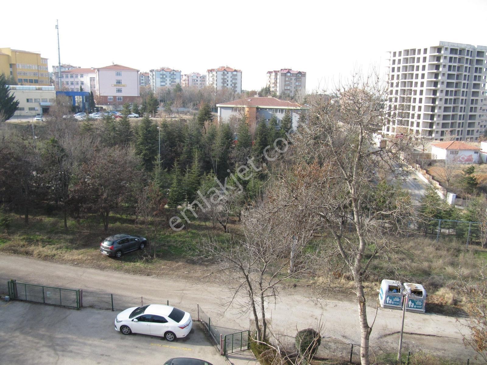 Turyap'tan Çiğdemde Mobilyalı Kiralık Daire - Görsel 19
