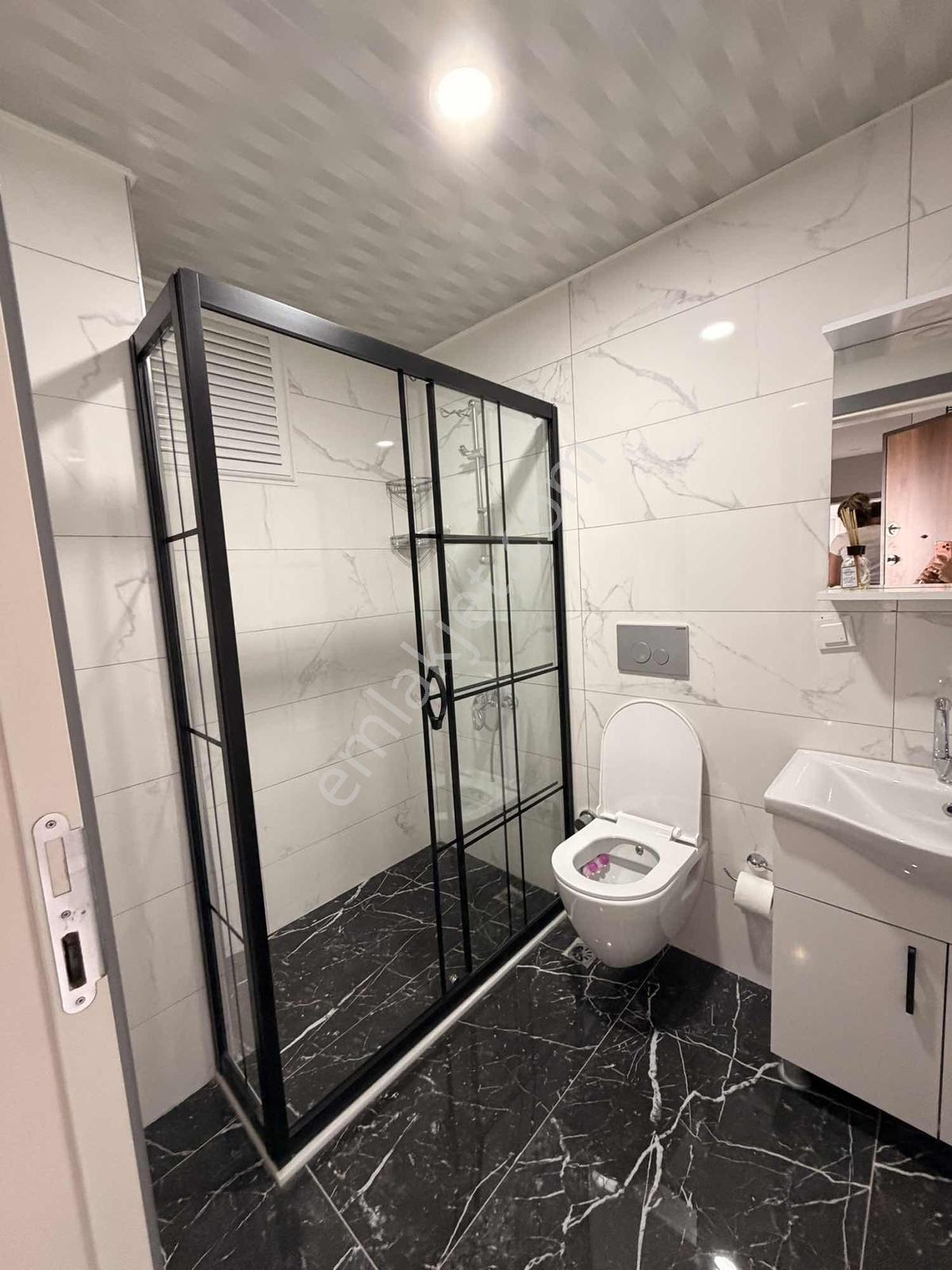 Bmk'dan Merkezi Konumda Kiralık Lüks 2+1 Daire - Görsel 19