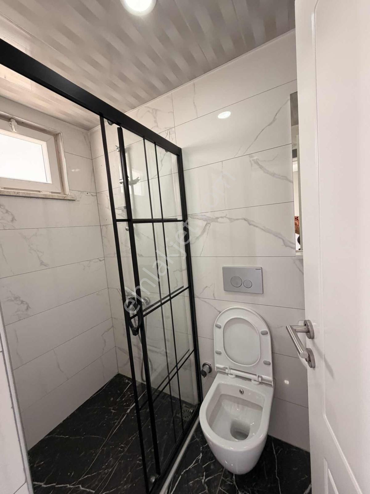 Bmk'dan Merkezi Konumda Kiralık Lüks 2+1 Daire - Görsel 25