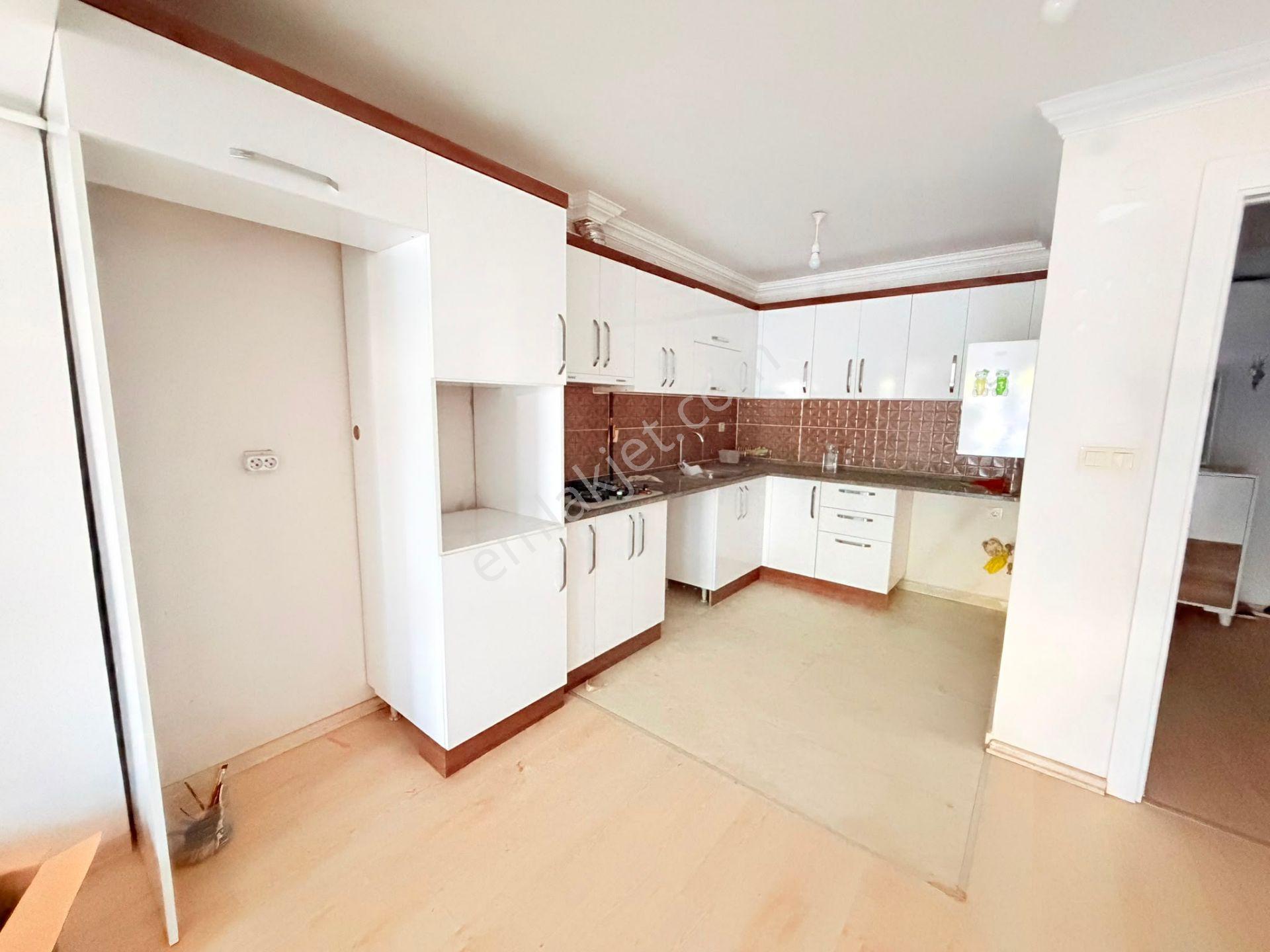 🏡 Göl-san Gayrimenkul’den 🏡 Aydoğdu Mah. Doğalgazlı Dubleks Daire !!!