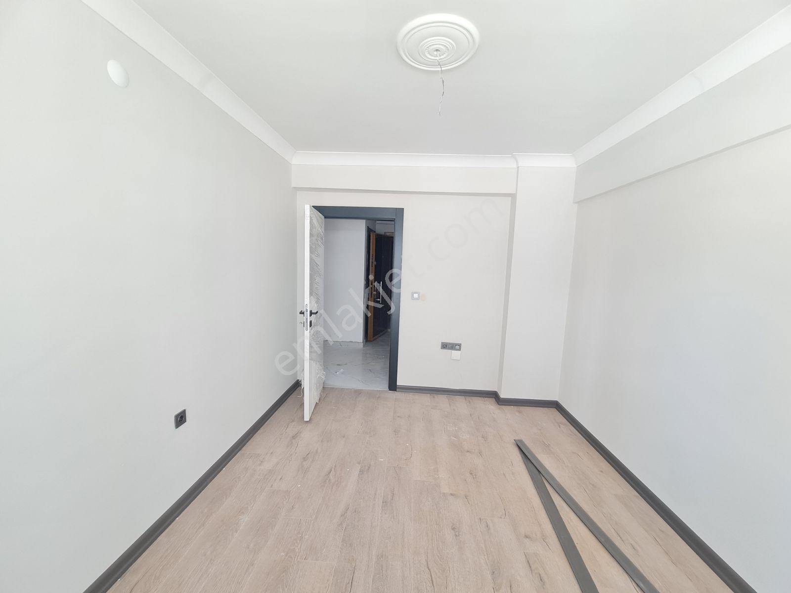 Bizim'den Satılık Feridunçelik De Sıfır 1.katta Lüx Daire - Görsel 23