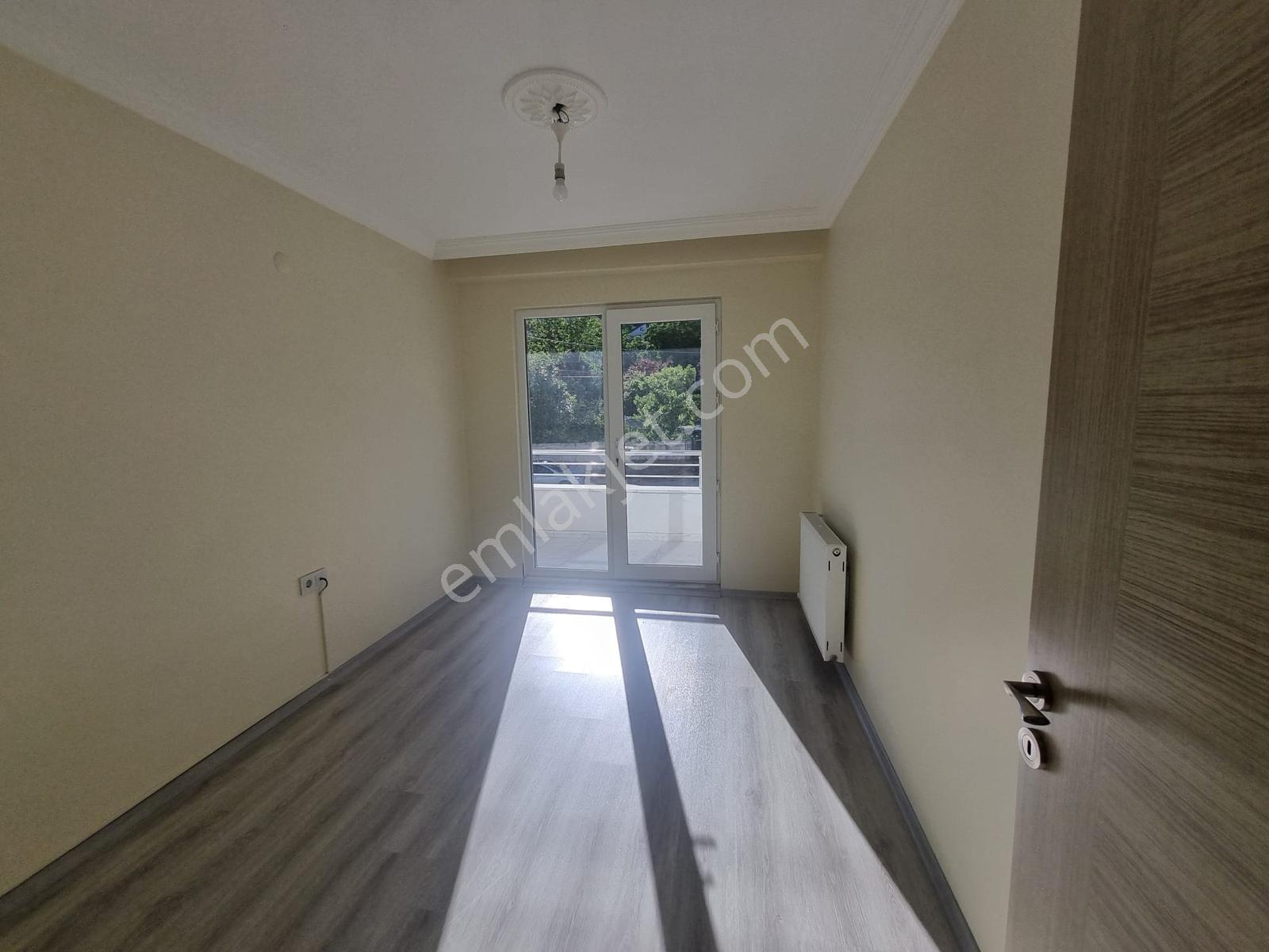 Kocaeli İzmit Gündoğdu Yeşilova Mah Satılık 2+1 Arakat Daire - Görsel 17