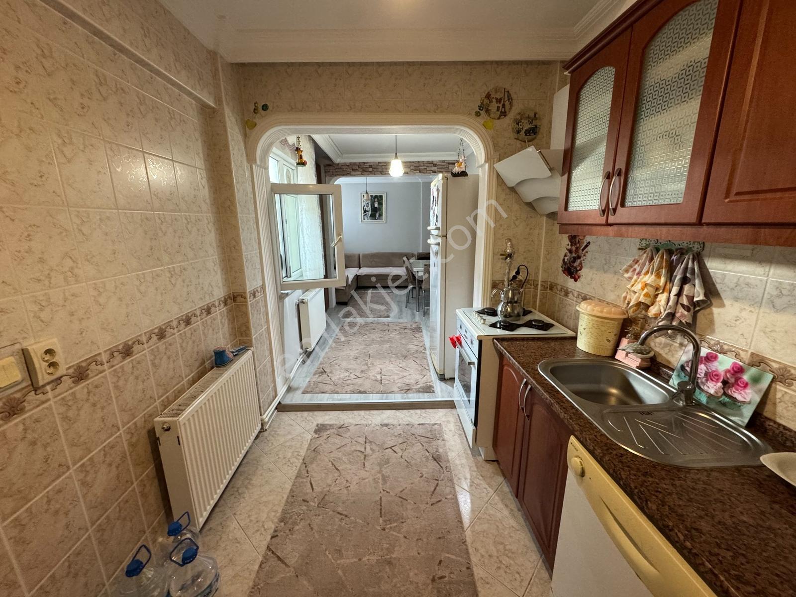 Silivri Yeni Mah. Giriş Kat 2+1 Full Eşyalı Kiralık Daire - Görsel 6