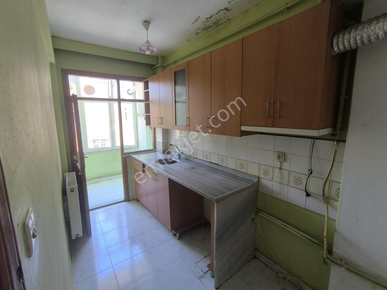 Necıp Fazıl Mh.metrogardem,metro Yanı 2+1 Kiralık Daire