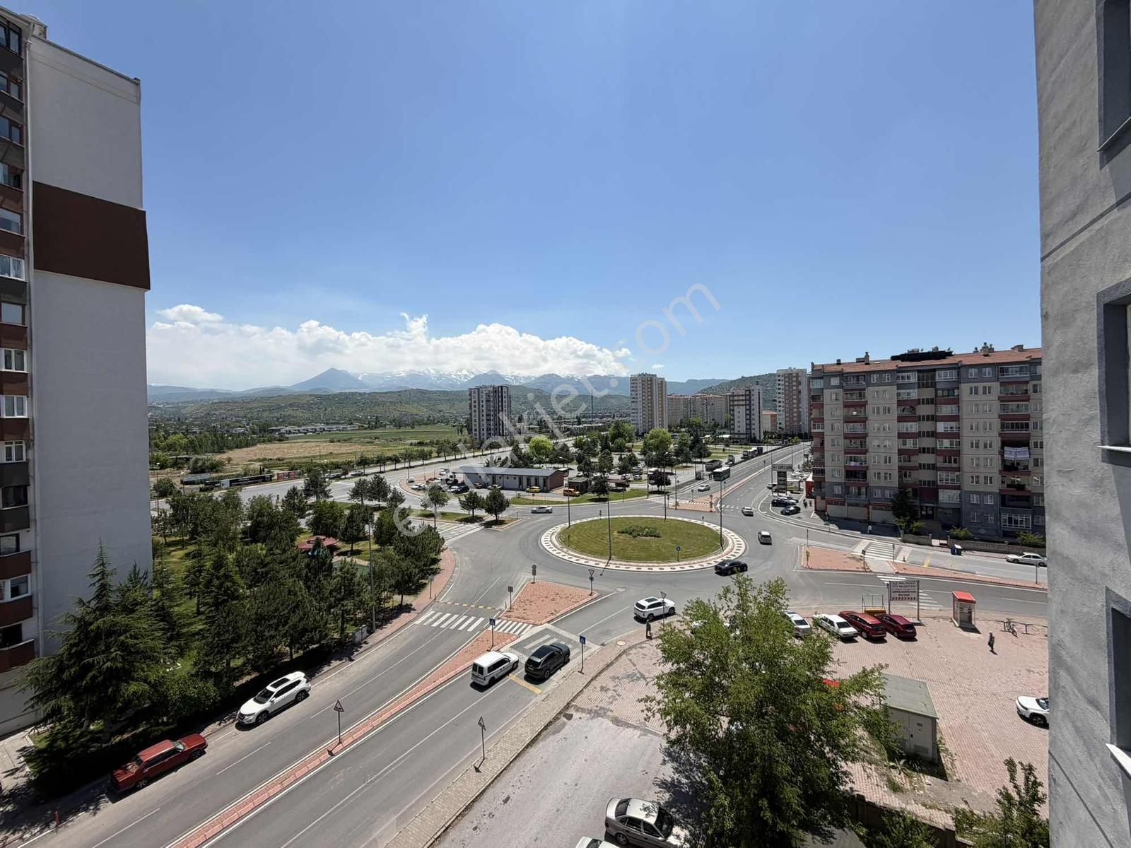 Konal Gayrimenkul'den Altınolukta Cadde Üzeri 3+1 Geniş Daire - Görsel 25