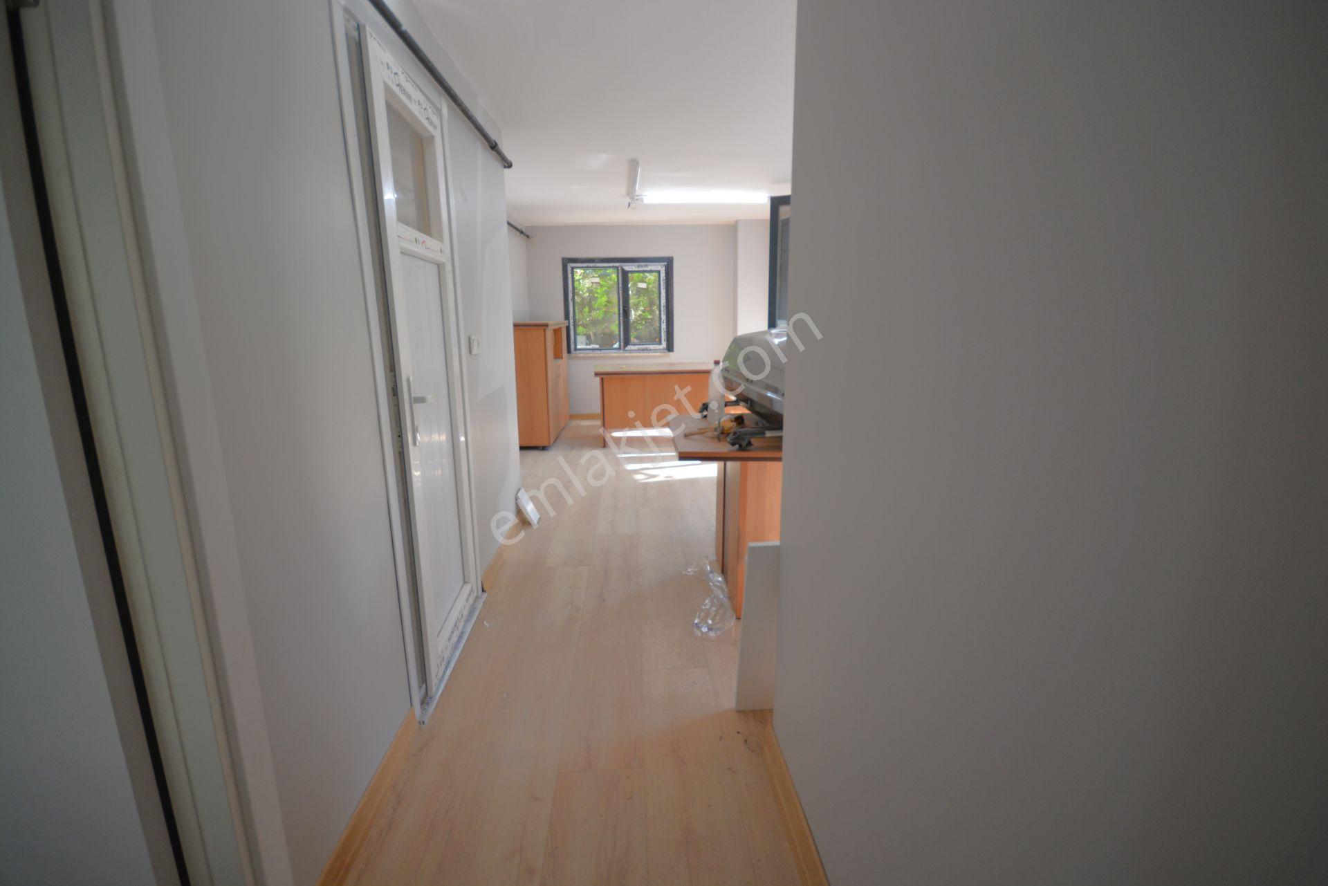 Kiralık 80m² Merkezi Konumda 2+1 Lüks Daire - Görsel 7