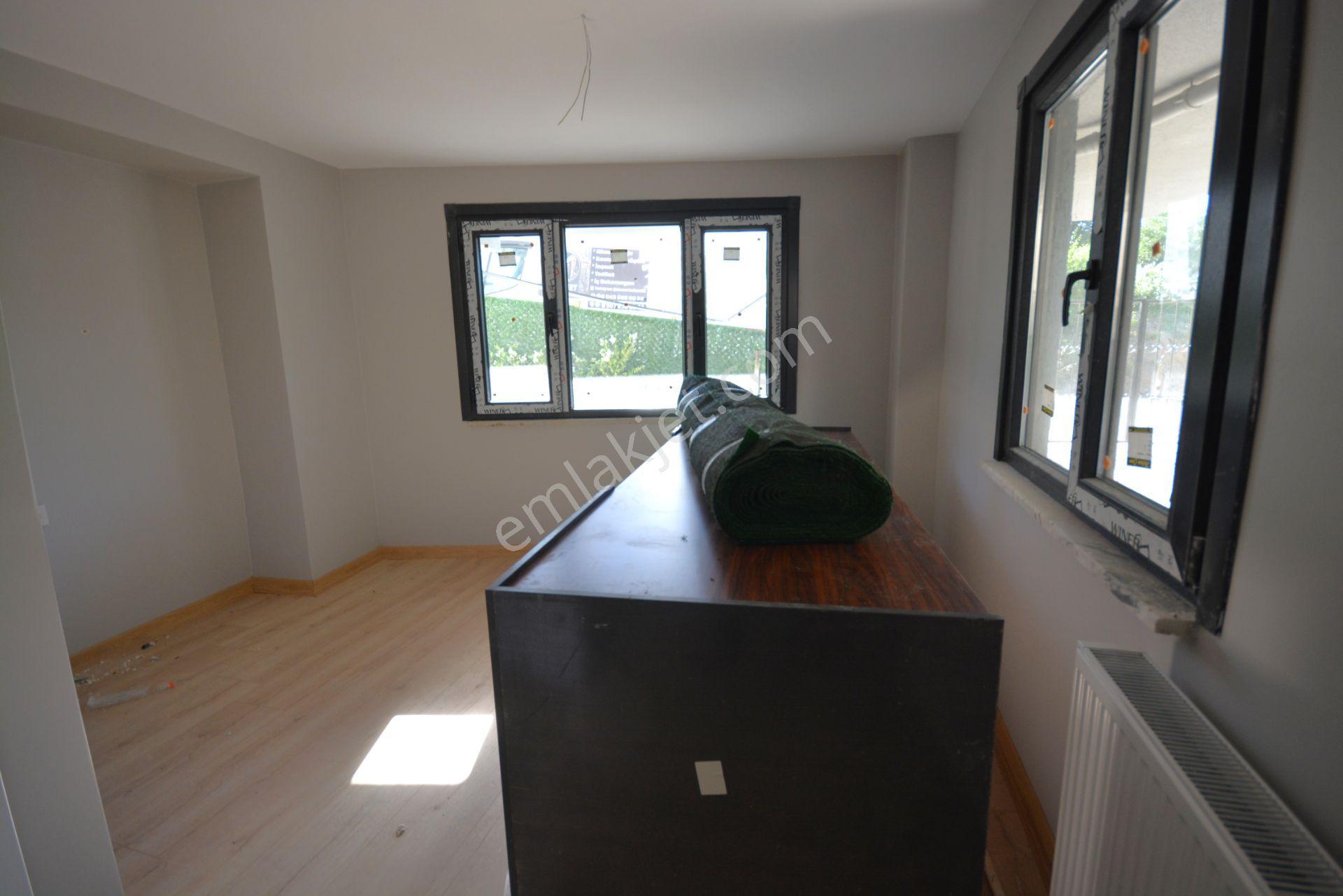 Kiralık 80m² Merkezi Konumda 2+1 Lüks Daire - Görsel 4