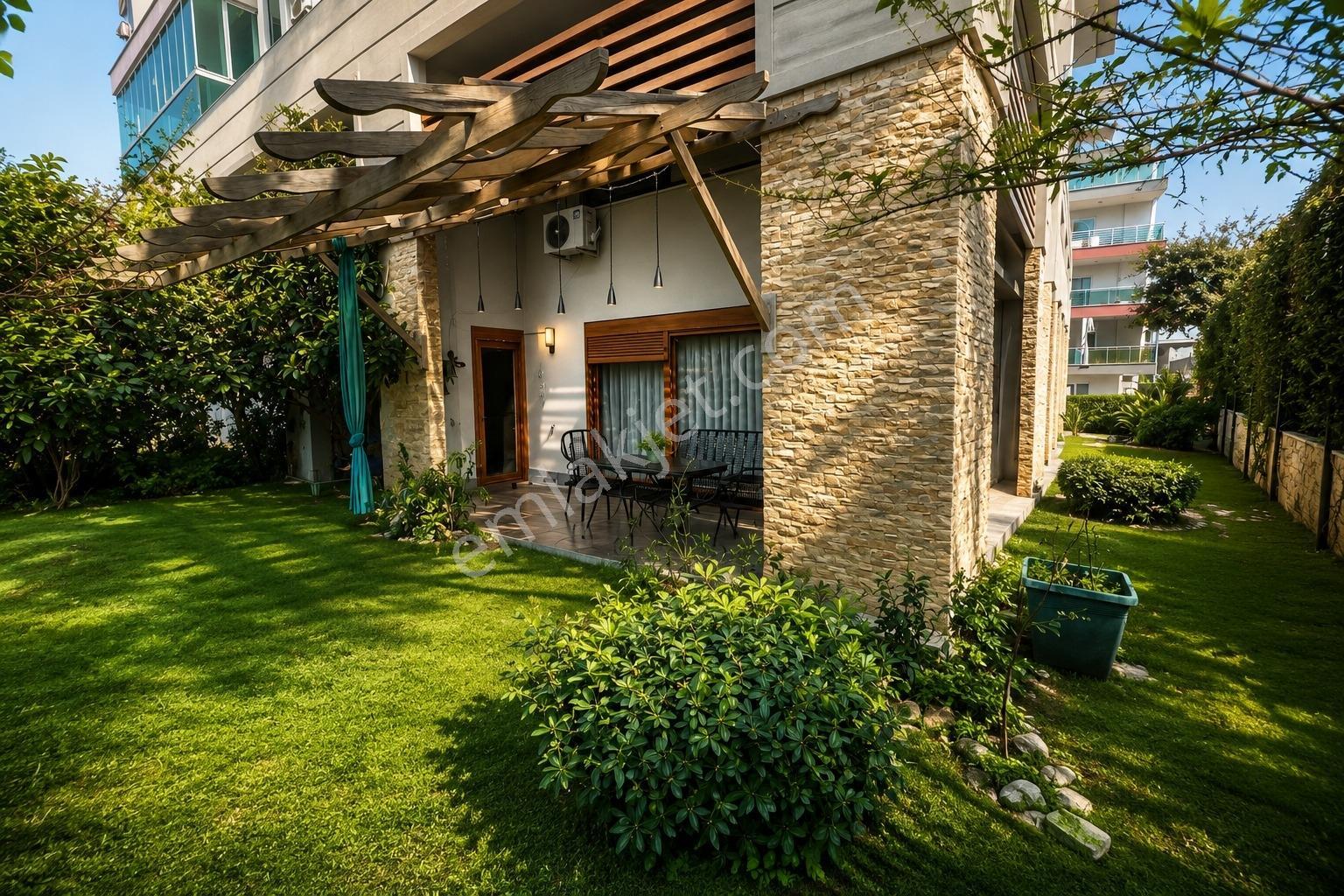 Alanya Oba 6+1 Bahçe Dubleks 425 M2 Lüks Site İçi Full Aktivite - Görsel 29