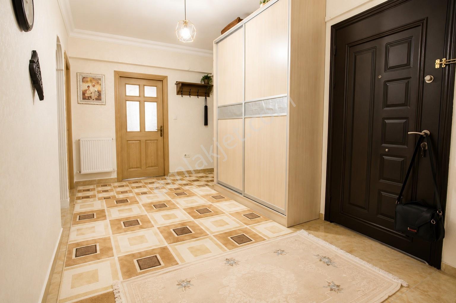 Bahçelievler Basın Sitesi 2006 Yapımı, İskanlı, Asansörlü, 169m2 - Görsel 4