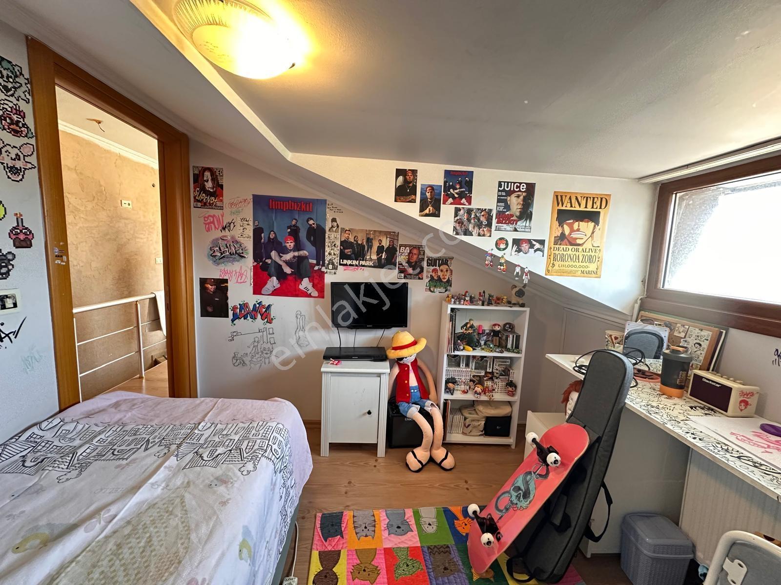 Cadde Üzeri 3+2 Geniş, Açık Cepheli, Kullanışlı Dubleks Daire - Görsel 24