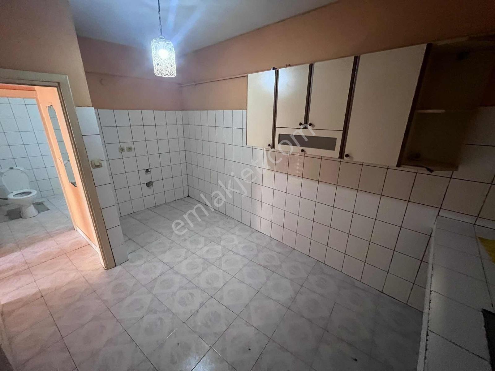 Maltepe Gülensu 1+1 Dogalgaz Sobalı Kiralık Daire - Görsel 18