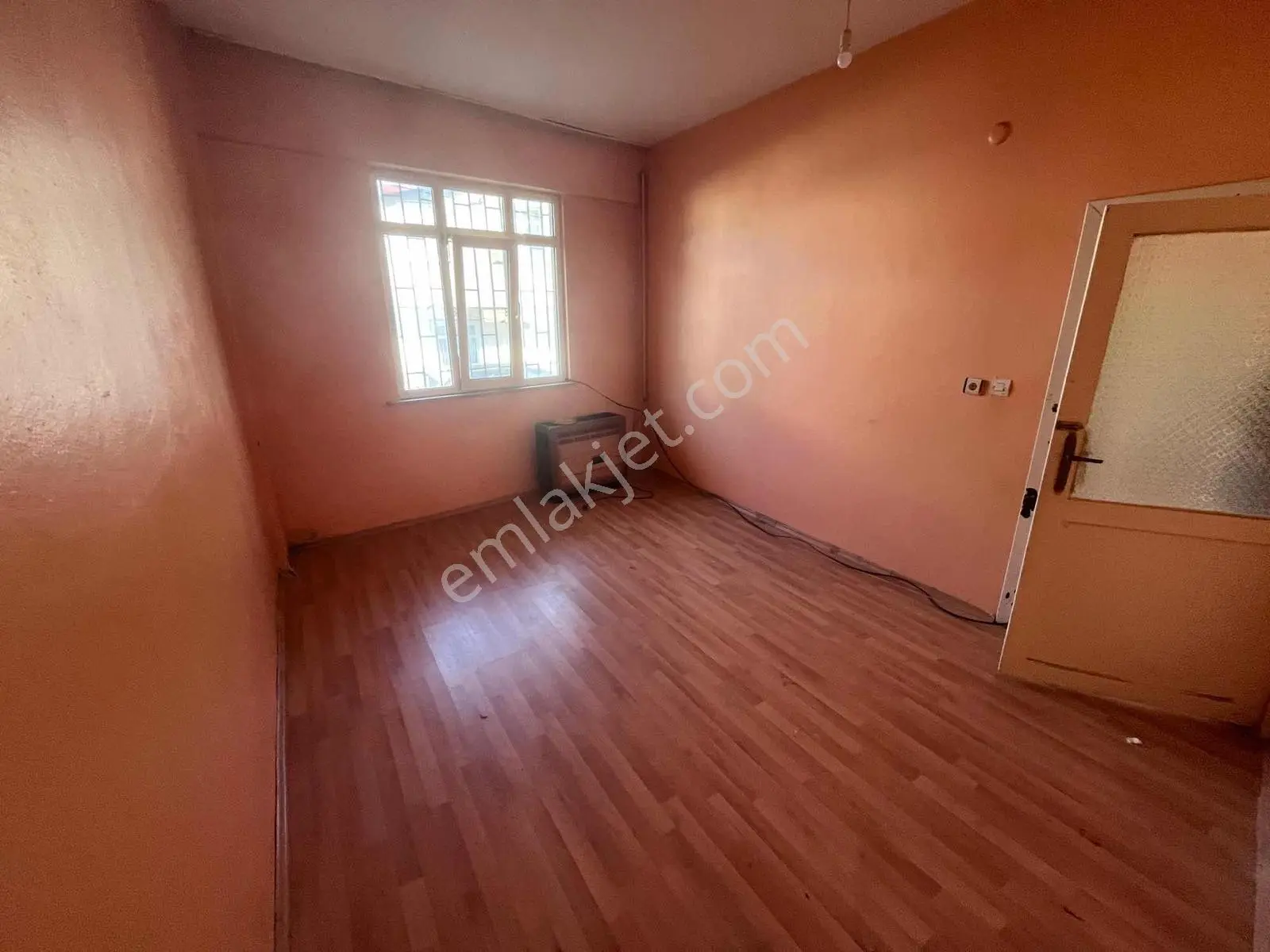 Maltepe Gülensu 1+1 Dogalgaz Sobalı Kiralık Daire - Görsel 3