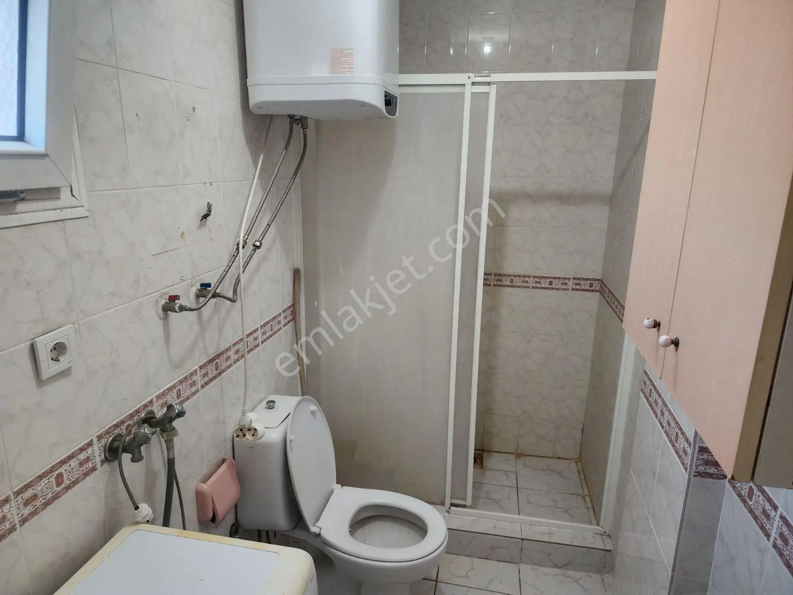 Mordoğan Emlaktan Merkezde Cadde Üzeri 3+1 Eşyalı Kiralıktır - Görsel 5