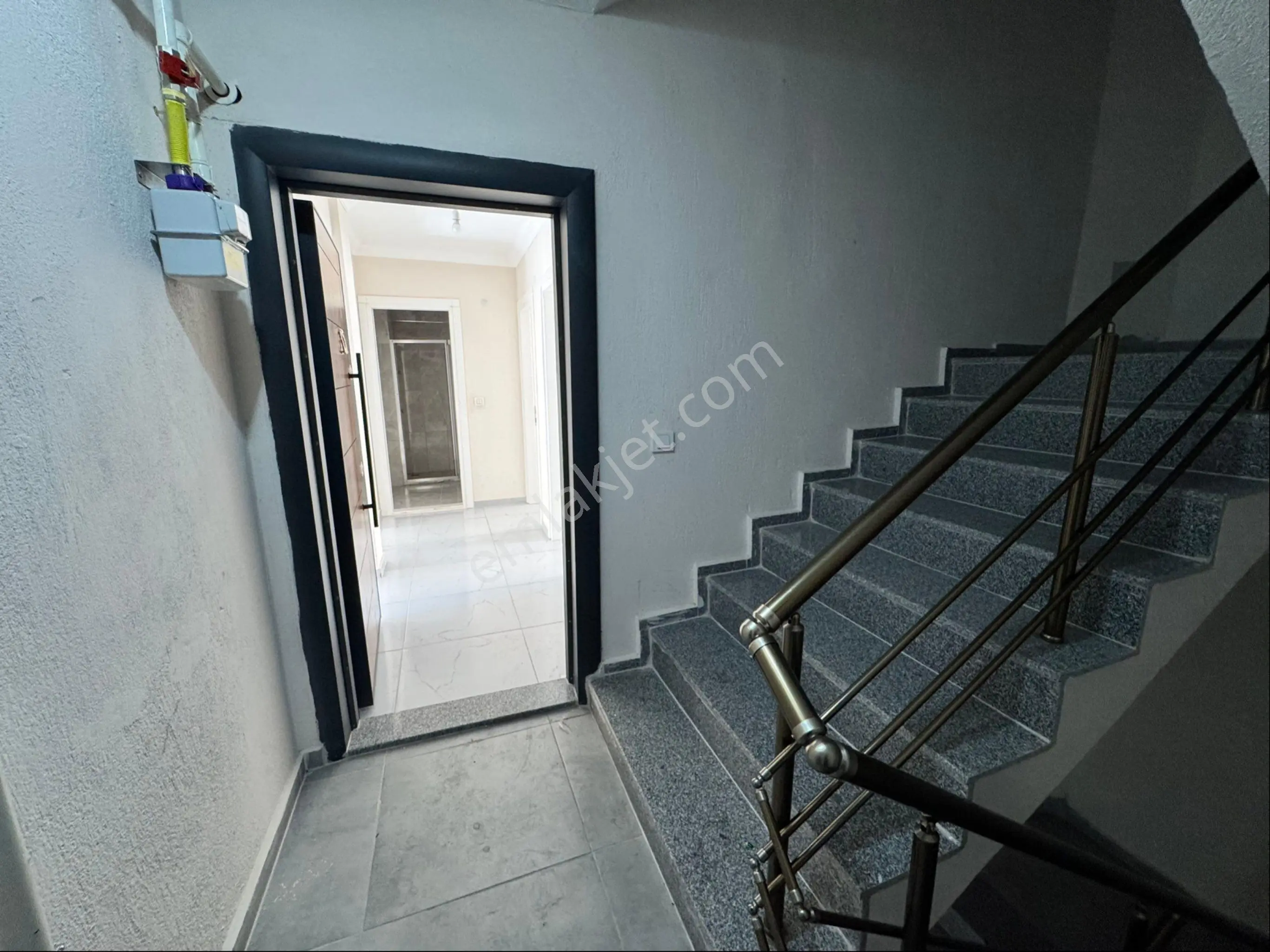 Berkay Emlaktan Yıldıztepe Mahallesinde Doğalgazlı Kiralık Daire - Görsel 2