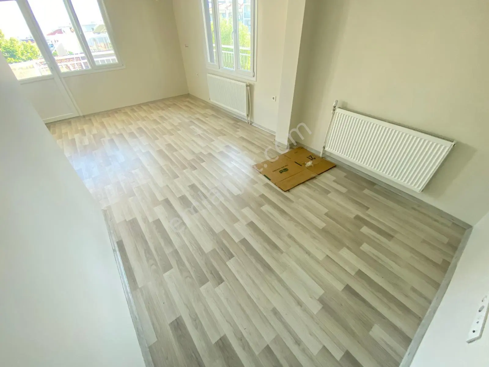 Buca Yiğitler Mahde 2+1 100m2 Arakat Ayrı Mutfak Ferah Daire - Görsel 3
