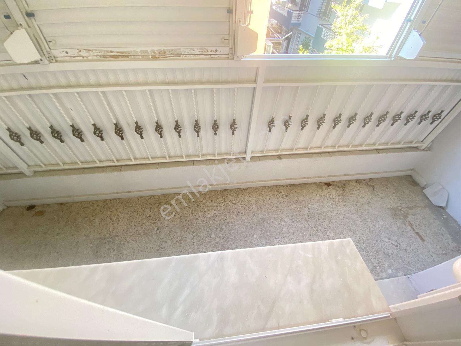 Buca Yiğitler Mahde 2+1 100m2 Arakat Ayrı Mutfak Ferah Daire - Görsel 29