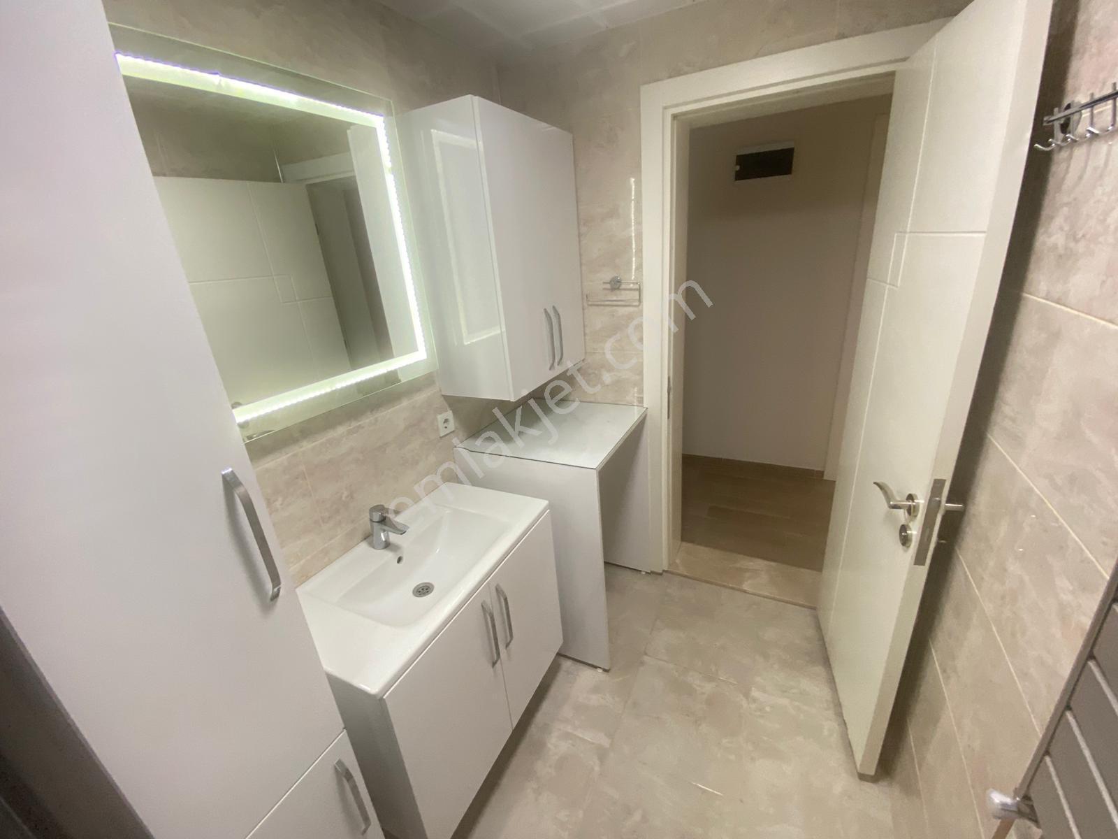 Buca Yiğitler Mahde 2+1 100m2 Arakat Ayrı Mutfak Ferah Daire - Görsel 25
