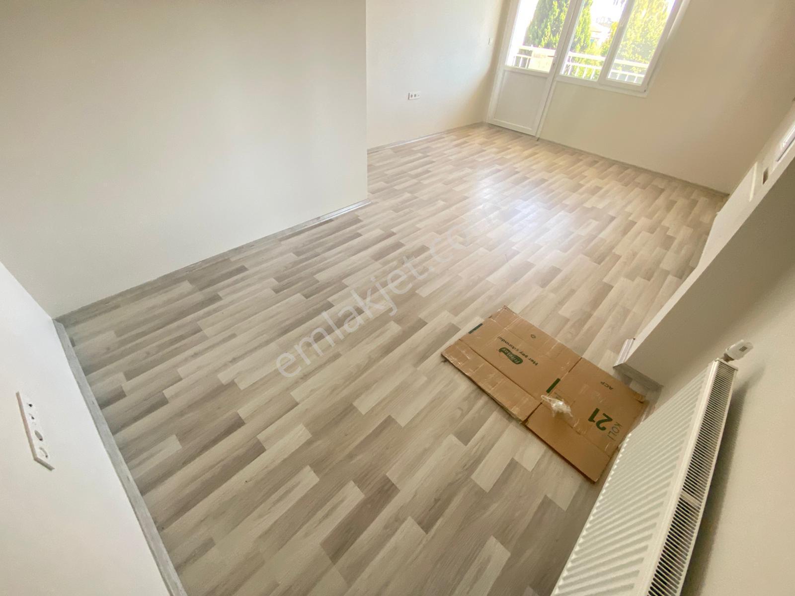 Buca Yiğitler Mahde 2+1 100m2 Arakat Ayrı Mutfak Ferah Daire - Görsel 6