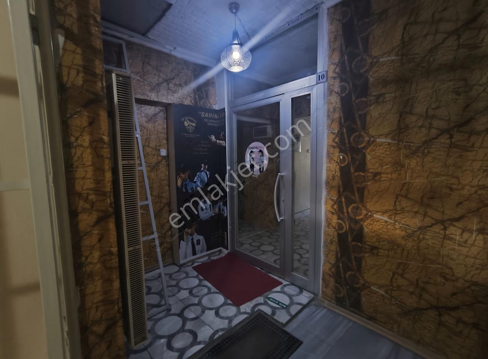 Detay Dan Cumhuriyet Caddesinde Satılık Ofis - Görsel 10