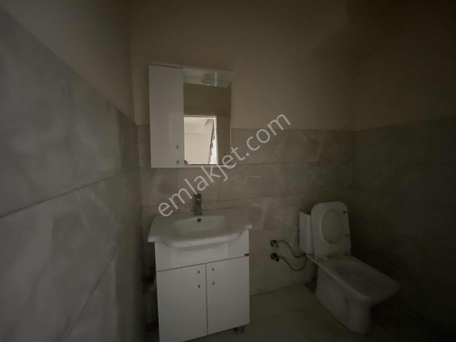 Göksu'da Cadde Üstü Kiralık Giriş +asma Kat+ Bodrum Dükkan - Görsel 13