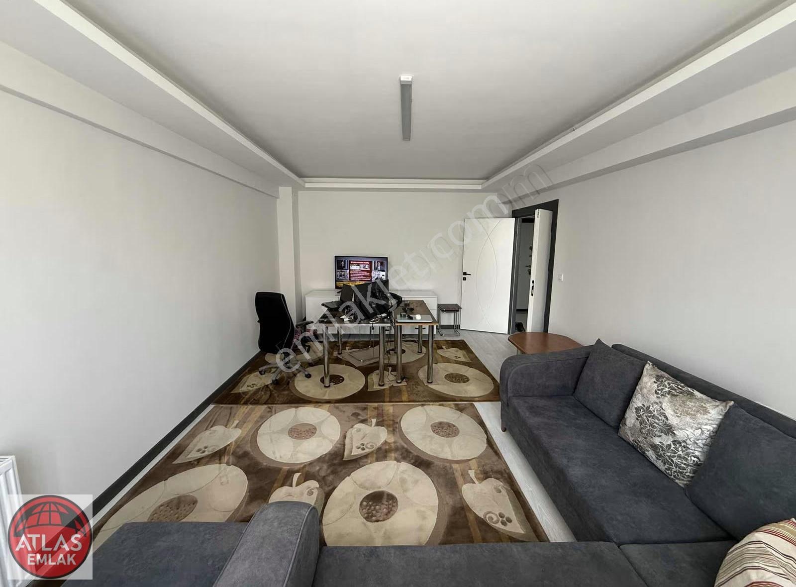 !!atlas'tan Kombi-petekli Giyinme Odalı 3+1 Ara Kat 135 M2 Daire