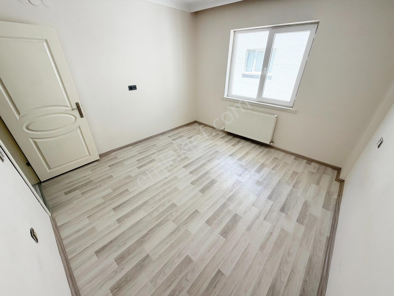 Htc Gayrimenkul'den Menderes Mah Güney/batı Cph Caddeye Ykn 3+1 - Görsel 8