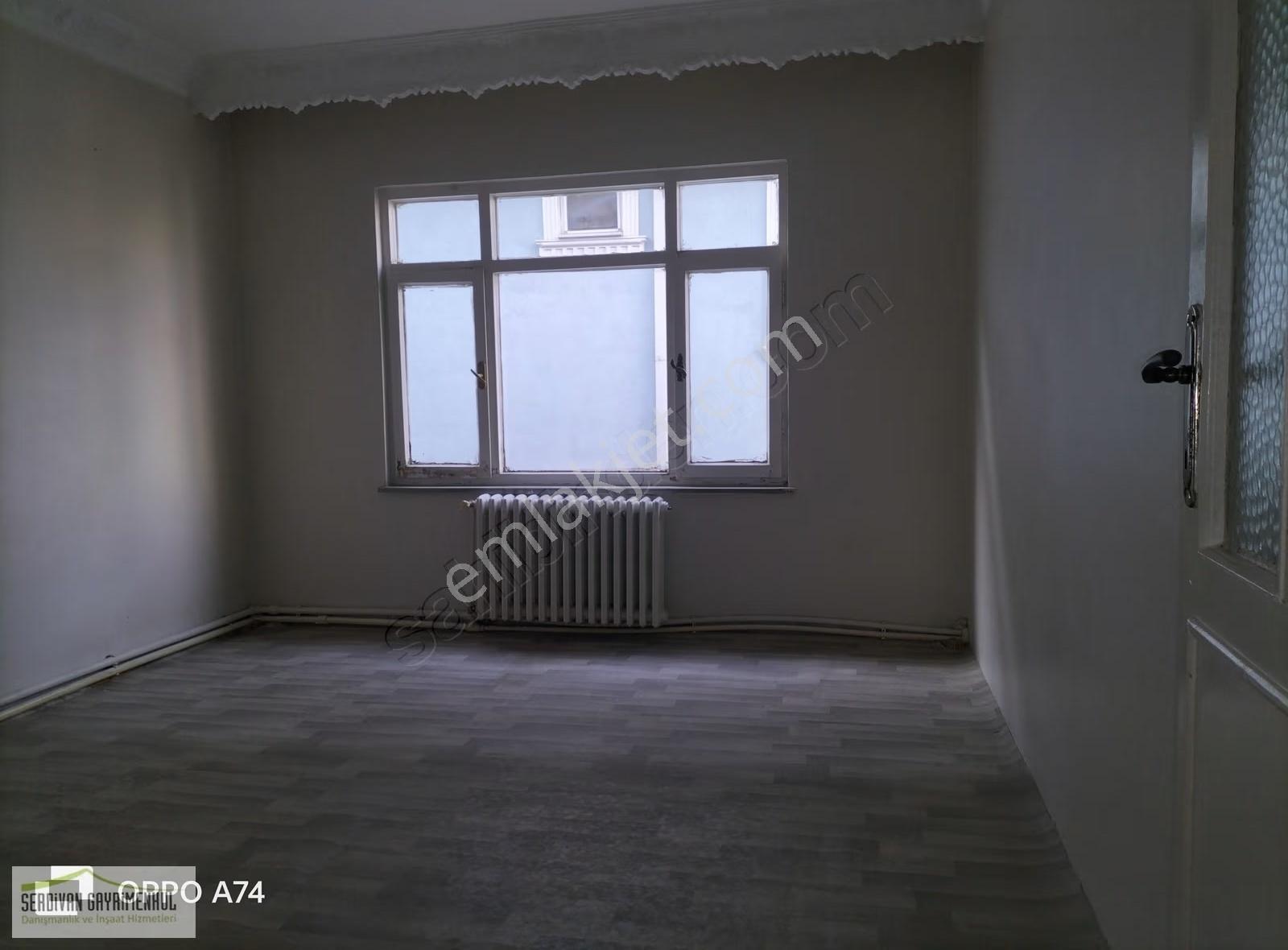 Sakarya Merkezde Kiralık 3+1 Geniş Daire... - Görsel 10