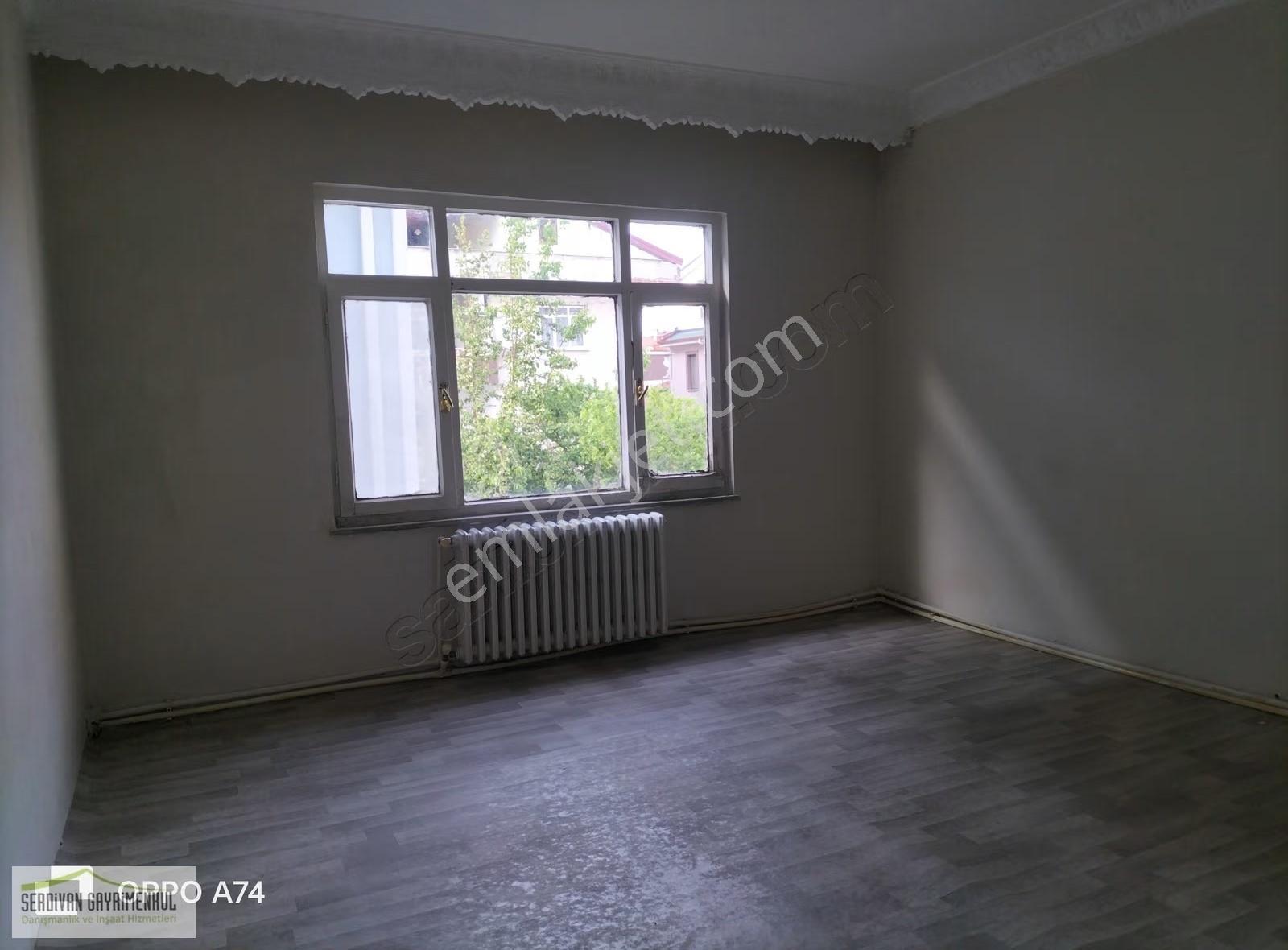 Sakarya Merkezde Kiralık 3+1 Geniş Daire... - Görsel 18