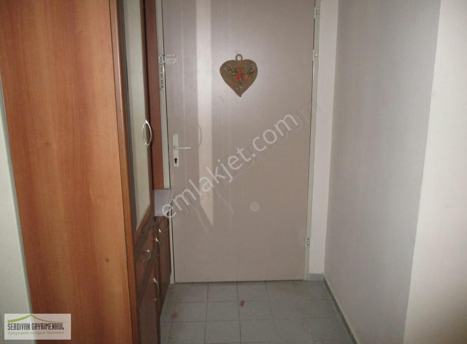 Camili Askerlik Şubesi Civarlarında Satılık 2+1 Daire.. - Görsel 6